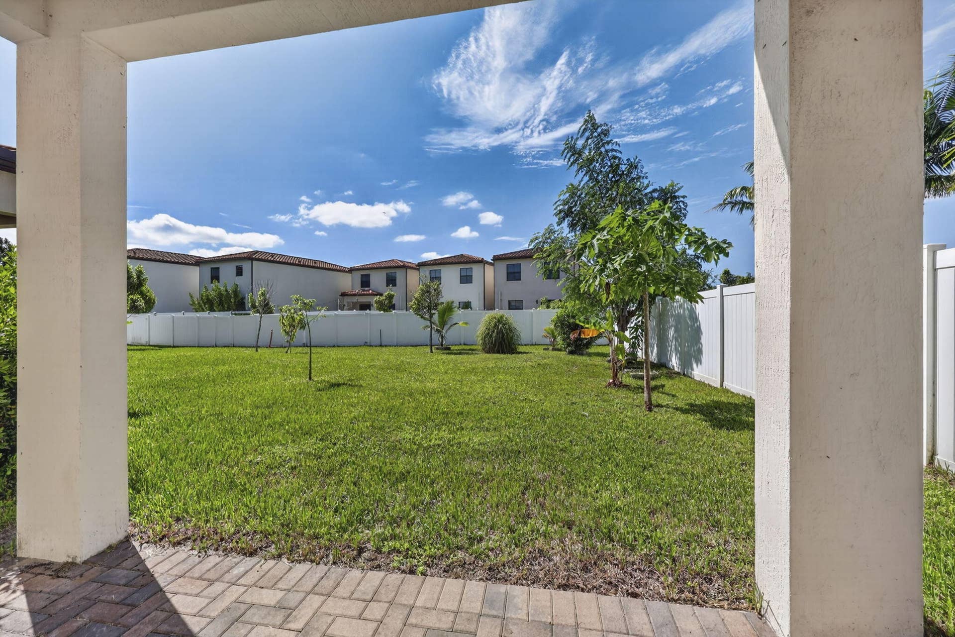 4009 SEQUOIA Place, Riviera Beach, FL 33410 44-web-or-mls-BS1A4882