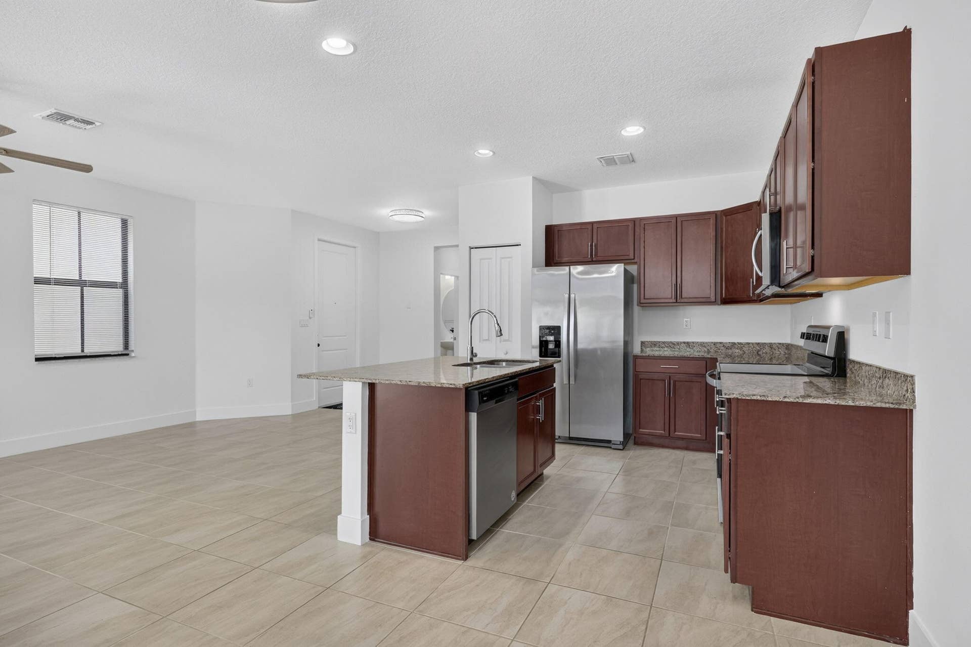 4009 SEQUOIA Place, Riviera Beach, FL 33410 15-web-or-mls-BS1A4822