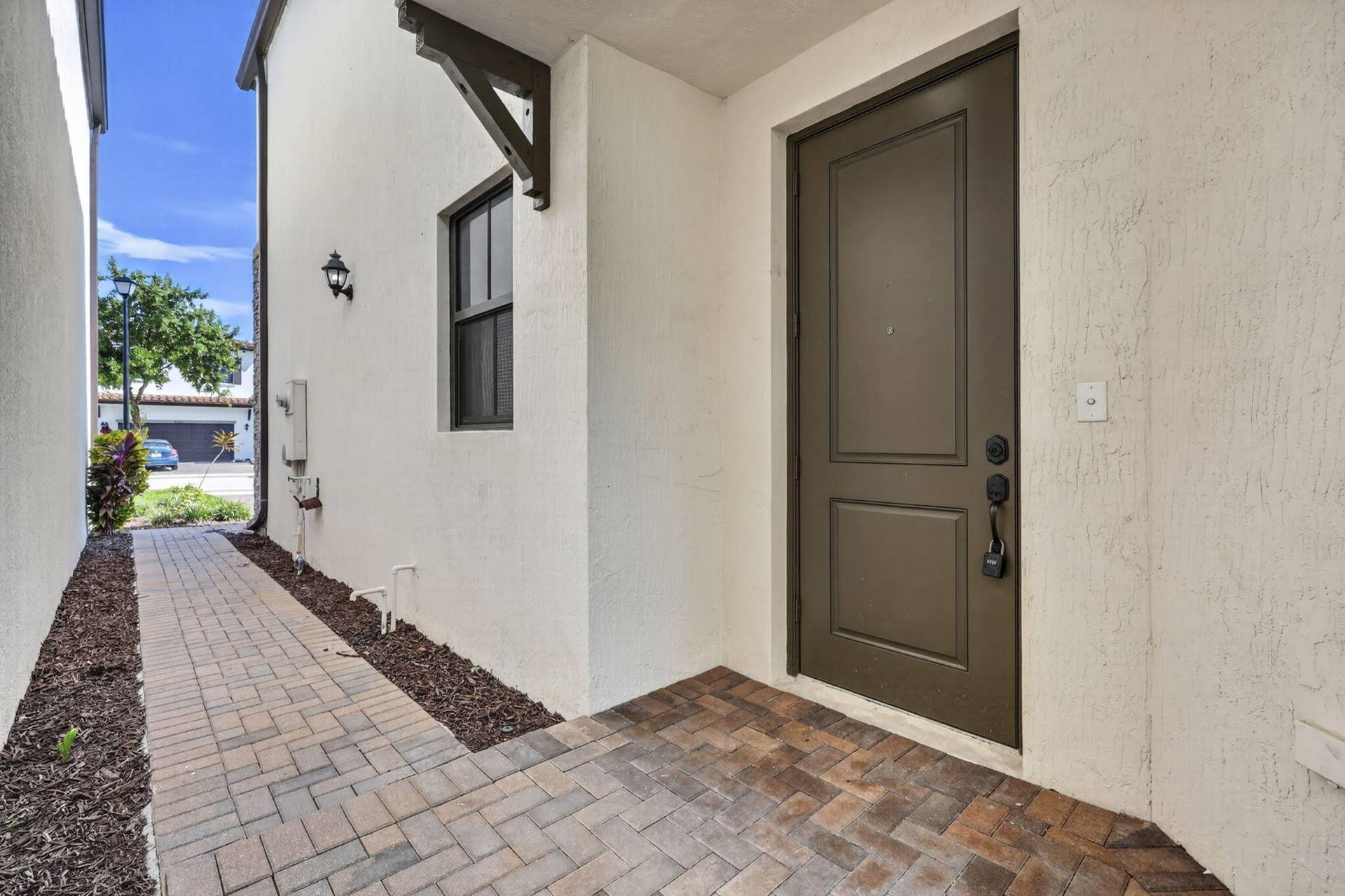 4009 SEQUOIA Place, Riviera Beach, FL 33410 5-web-or-mls-BS1A4772