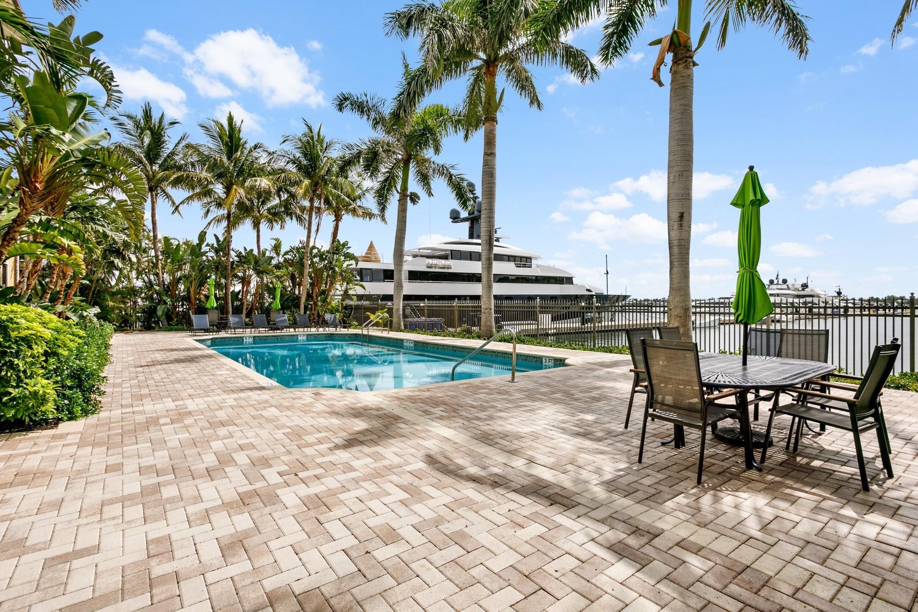 3960 N Flagler Drive, #306, West Palm Beach, FL 33407 Photo 23
