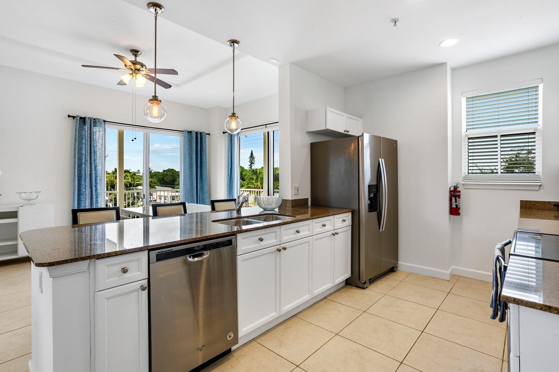 3960 N Flagler Drive, #306, West Palm Beach, FL 33407 Photo 9