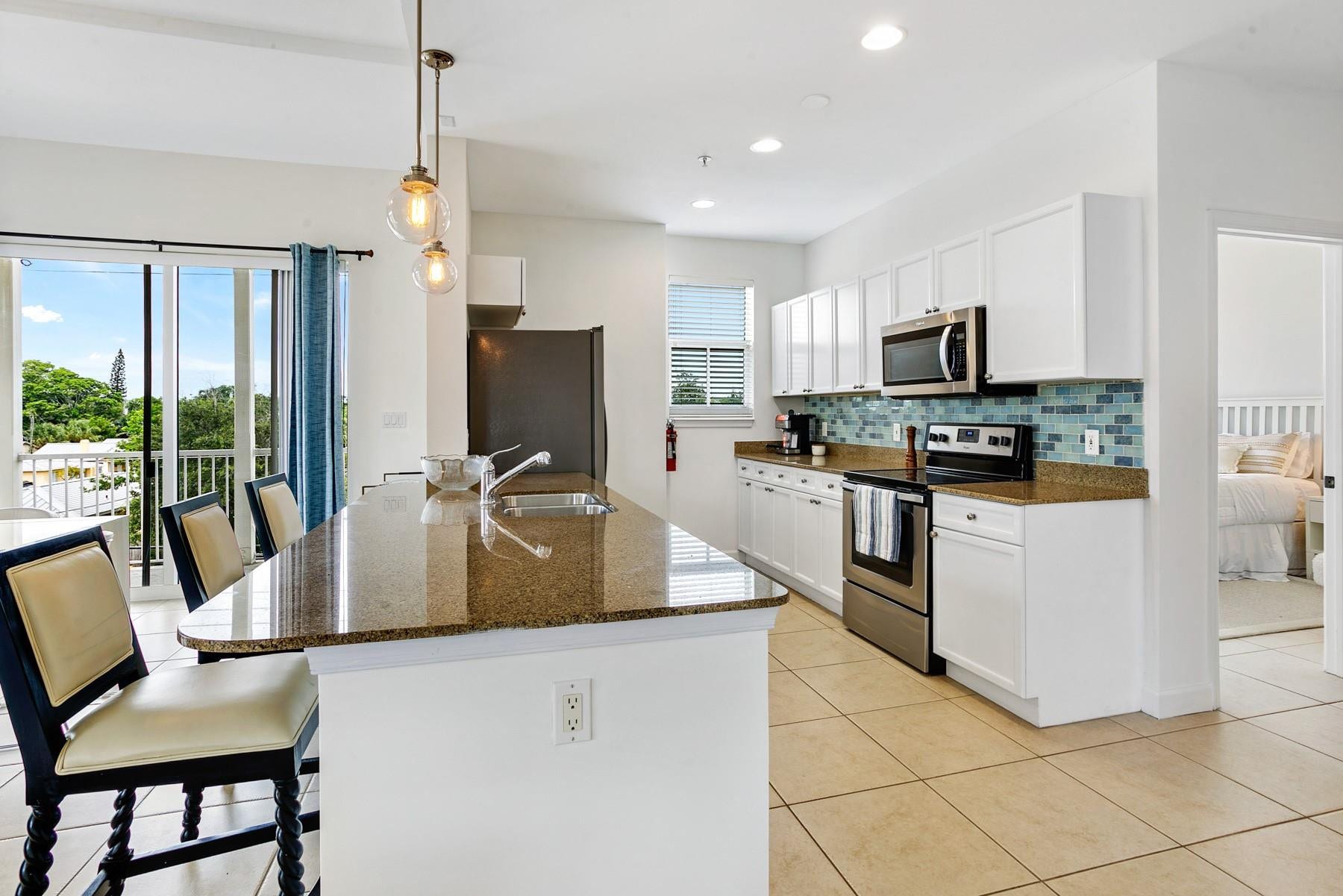 3960 N Flagler Drive, #306, West Palm Beach, FL 33407 Photo 11