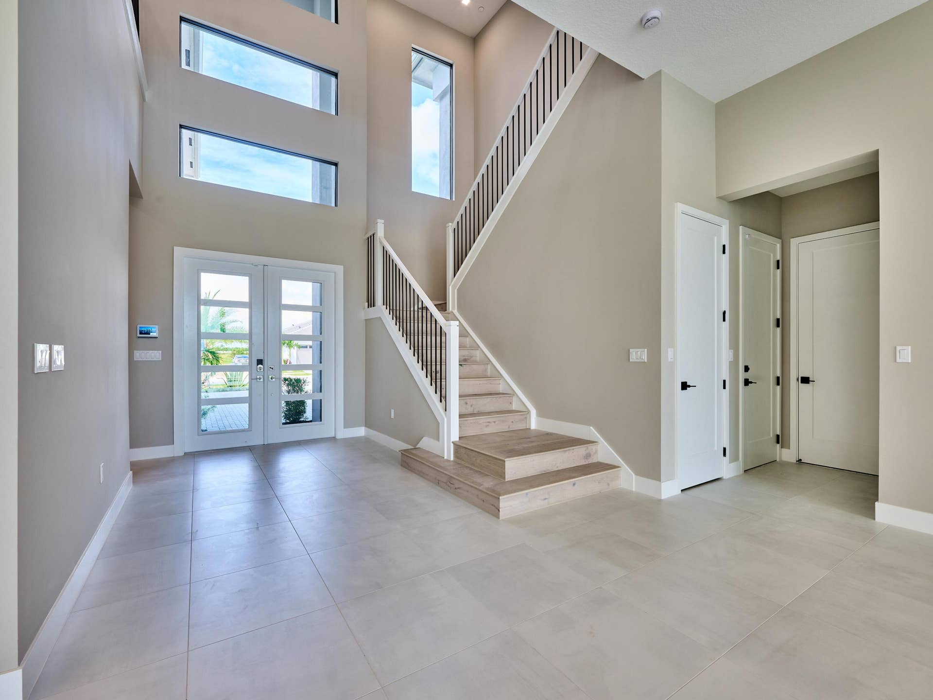 13522 Nesting Pines Way, Palm Beach Gardens, FL 33412 Entry / Foyer