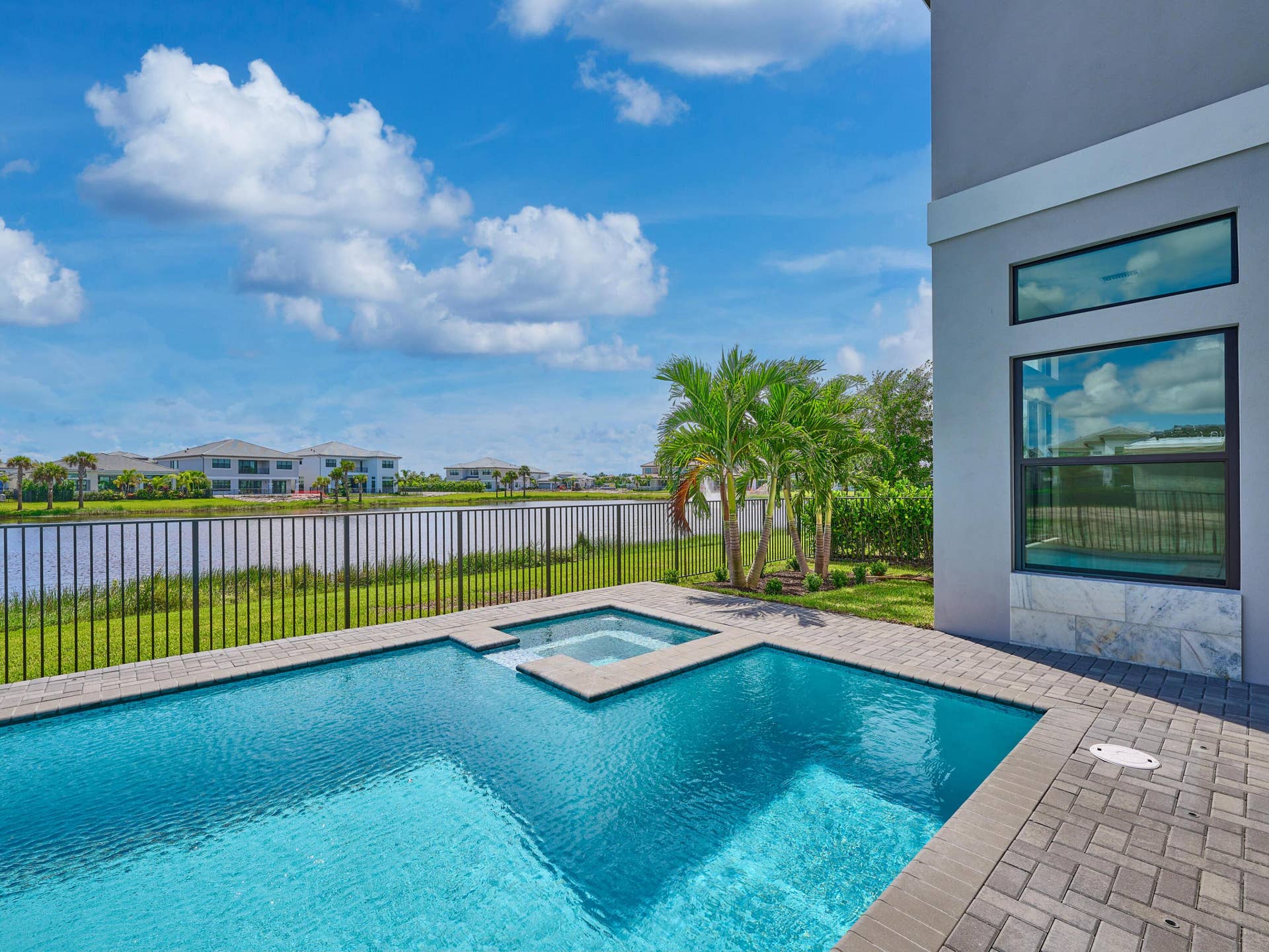 13522 Nesting Pines Way, Palm Beach Gardens, FL 33412 Pool and Spa Overlooking Lake (South Facing Backyard)