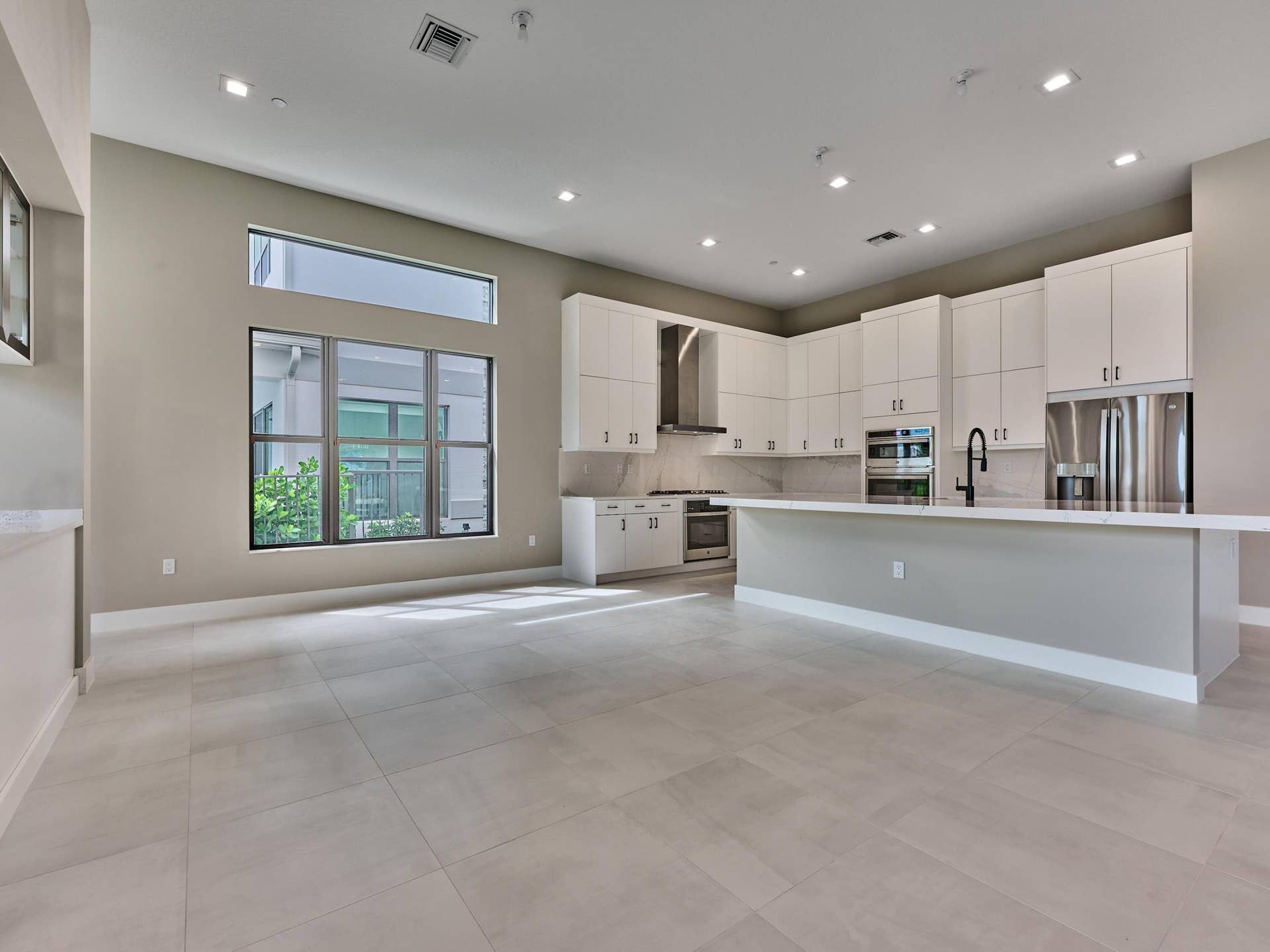 13522 Nesting Pines Way, Palm Beach Gardens, FL 33412 Dining