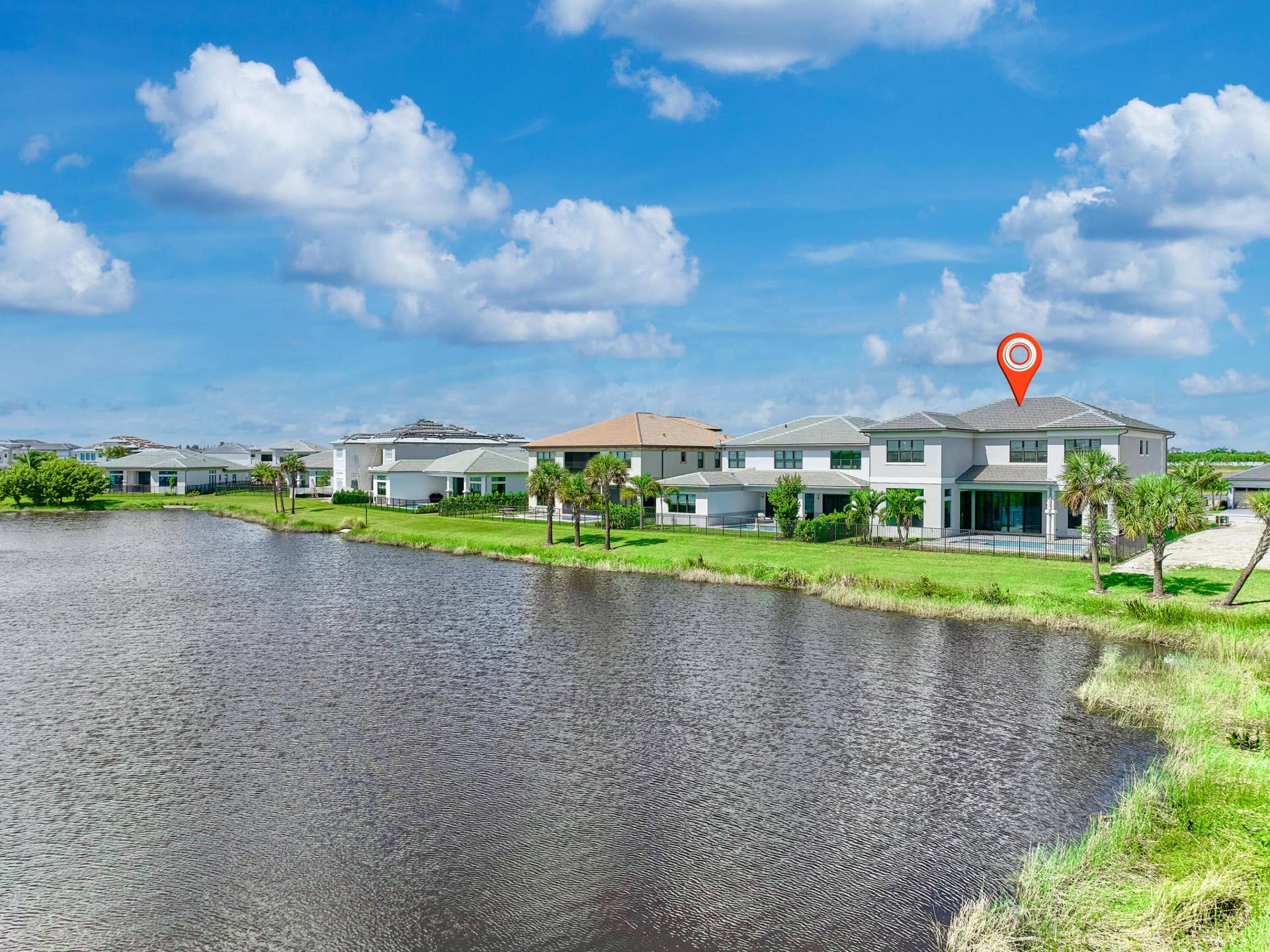 13522 Nesting Pines Way, Palm Beach Gardens, FL 33412 Lake View