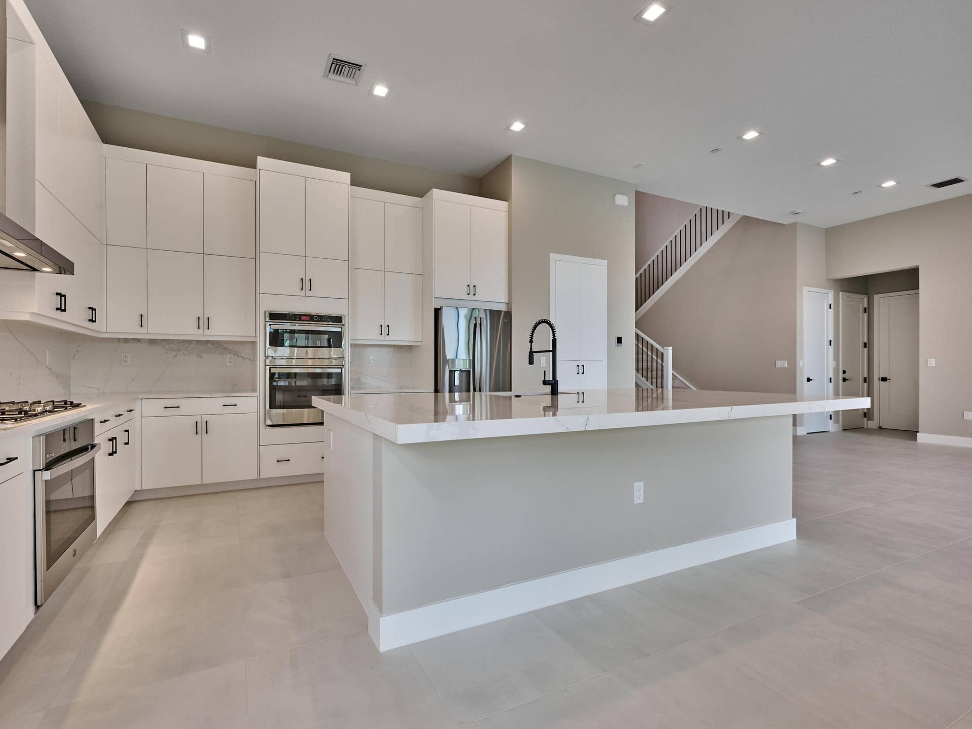 13522 Nesting Pines Way, Palm Beach Gardens, FL 33412 Kitchen