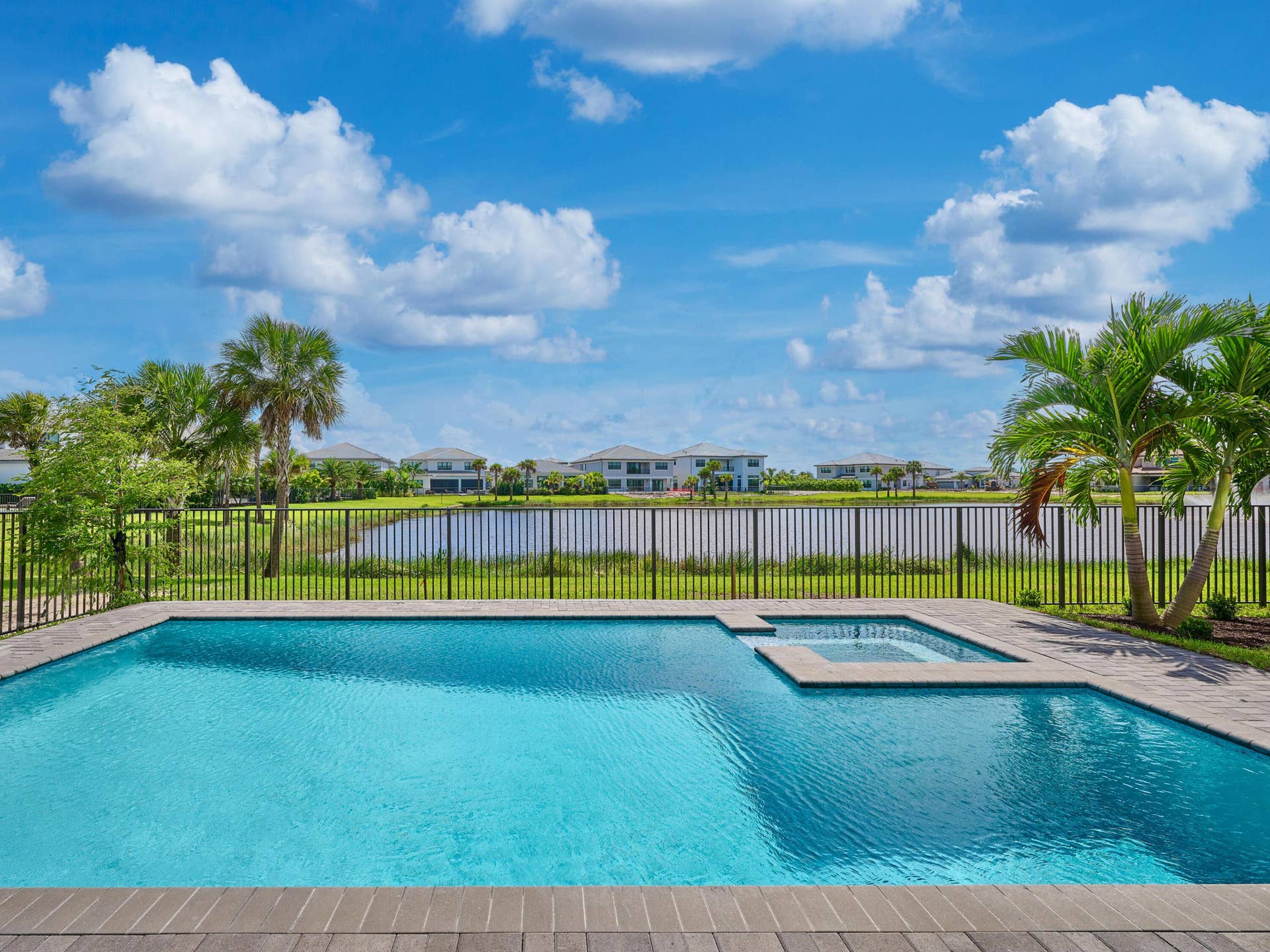 13522 Nesting Pines Way, Palm Beach Gardens, FL 33412 Pool
