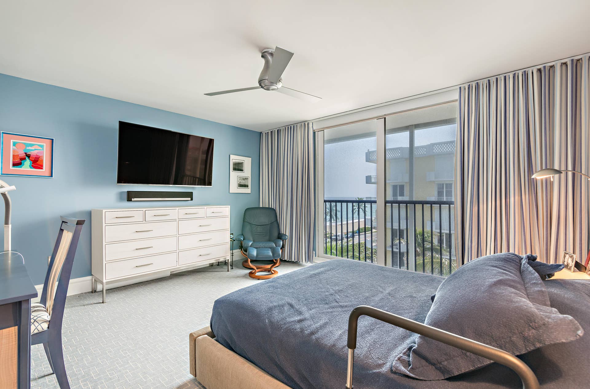 400 S Ocean Boulevard, #419, Palm Beach, Palm Beach, FL 33480 Primary bedroom