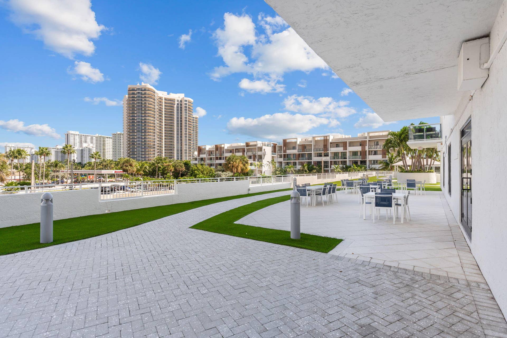 31-web-or-mls-3015 N Ocean Blvd 5F Fort