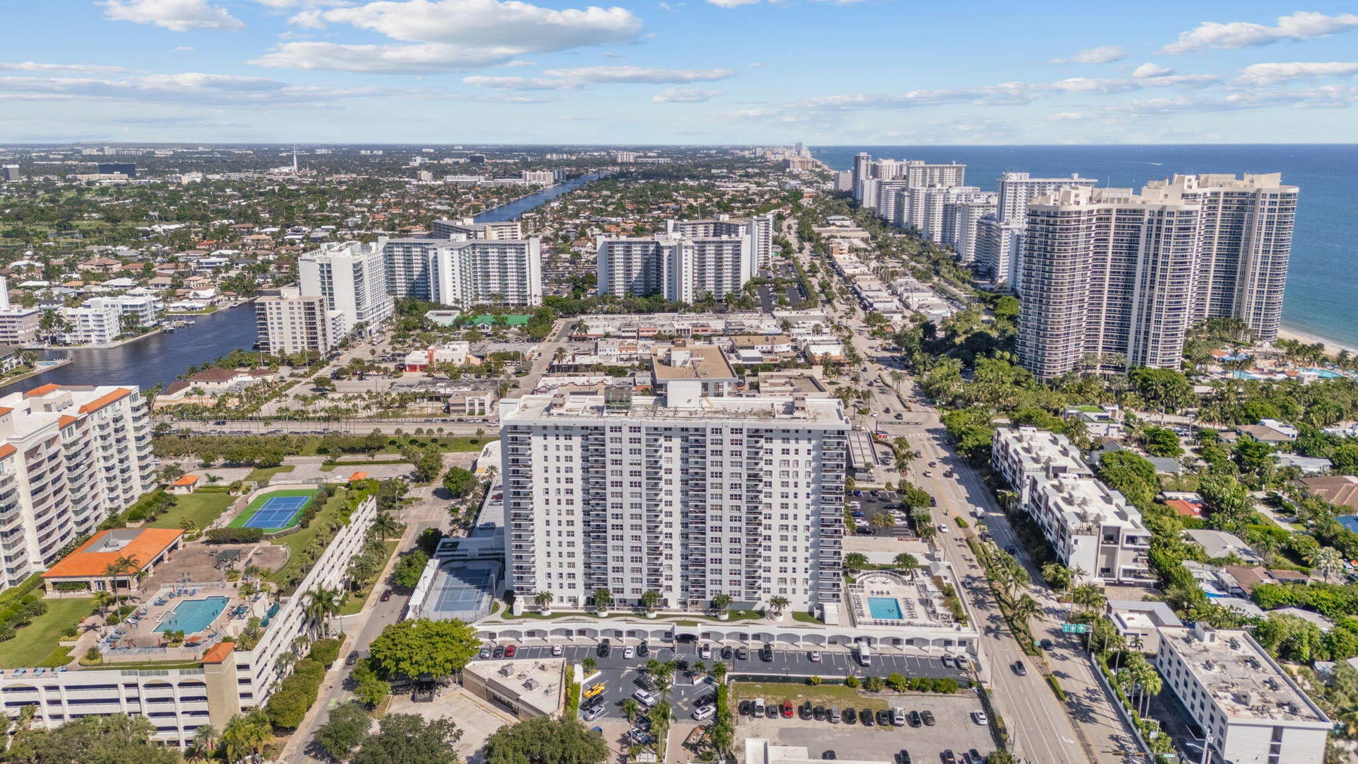 37-web-or-mls-3015 N Ocean Blvd 5F Fort