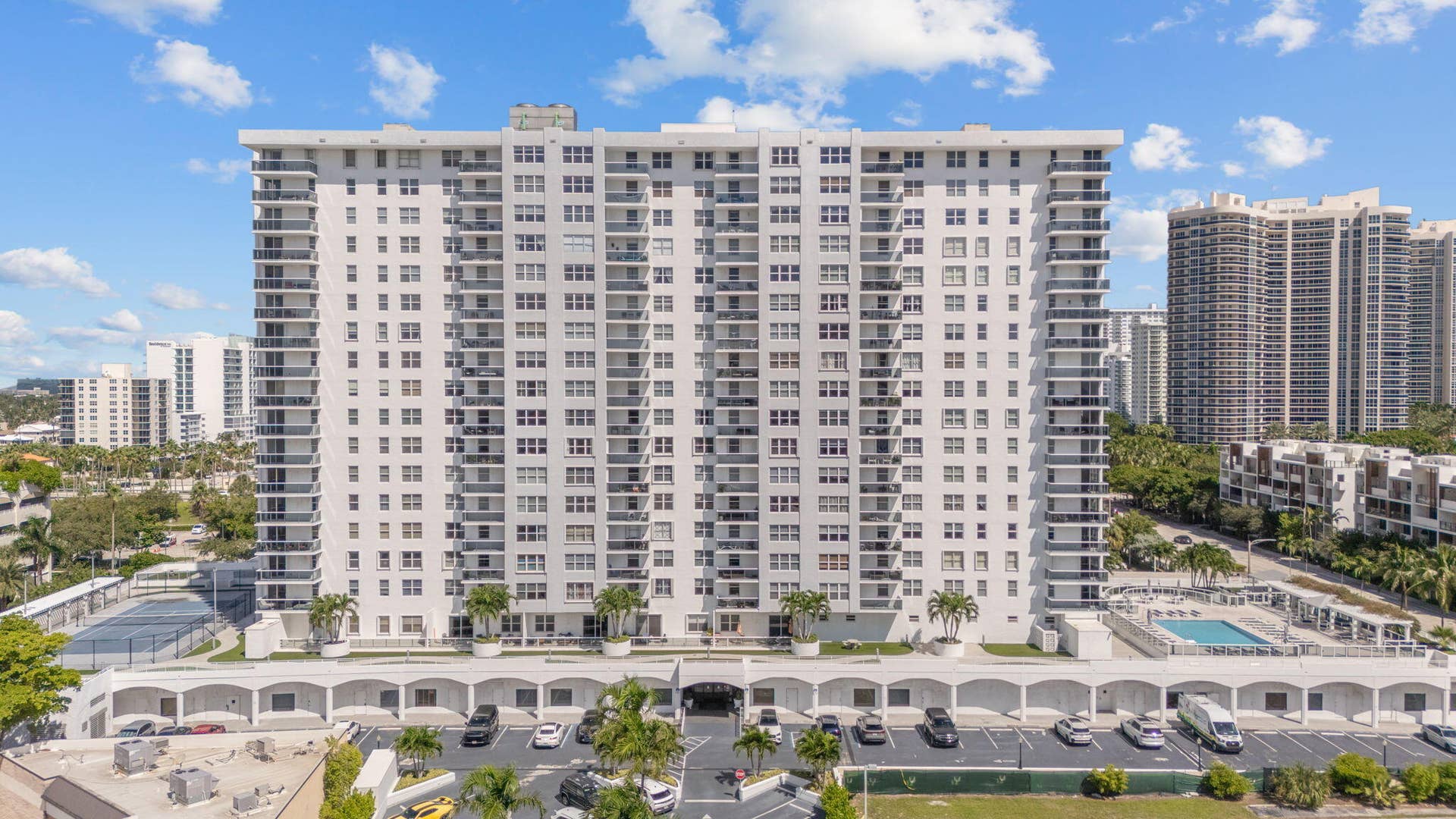 1-web-or-mls-3015 N Ocean Blvd 5F Fort L
