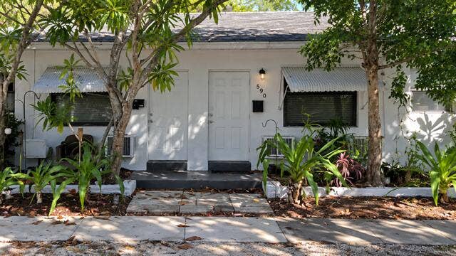 1500 NE 15th Avenue, #1500, Fort Lauderdale, FL 33304 1