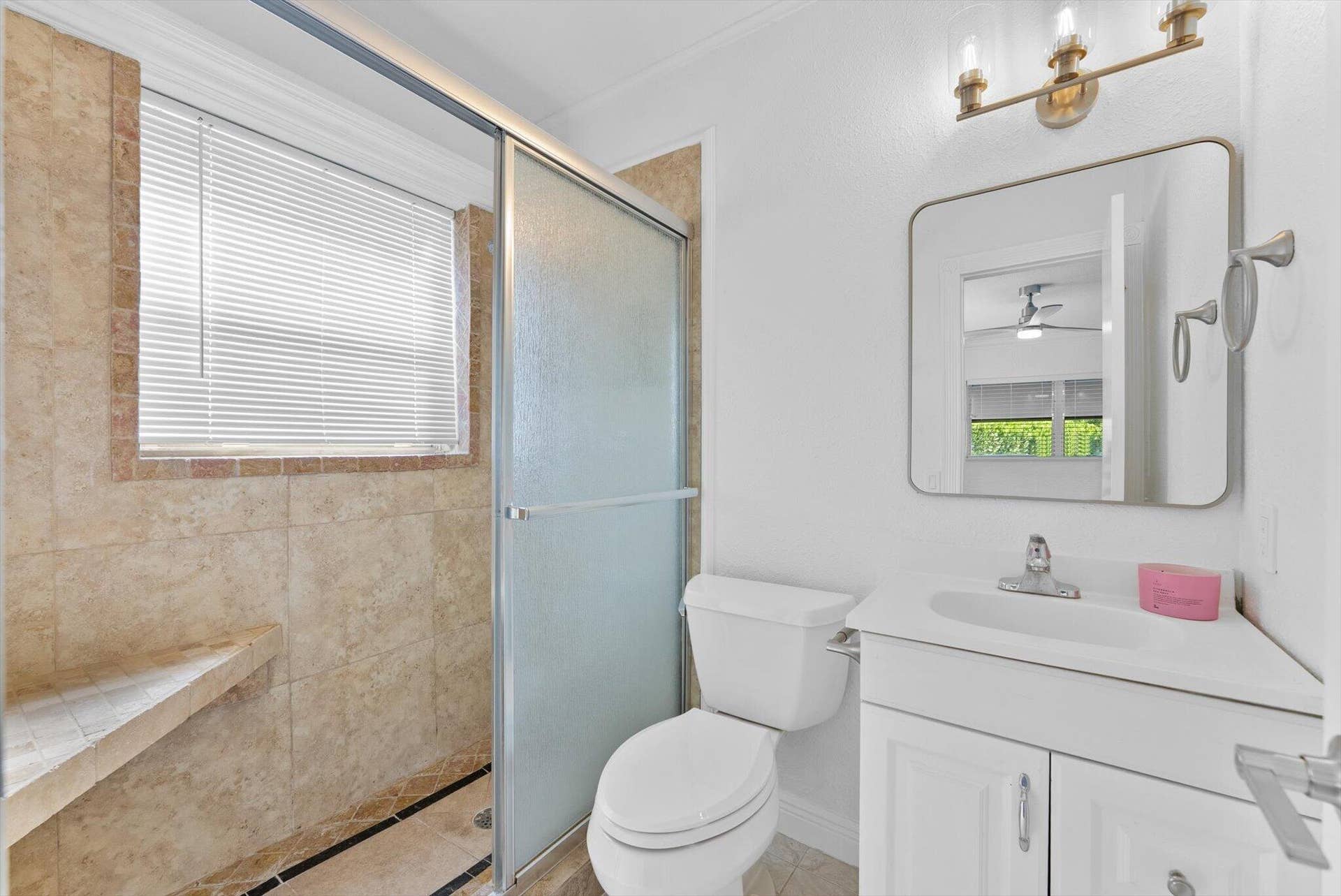 2631 NE 2nd Avenue, Boca Raton, FL 33431 16-16
