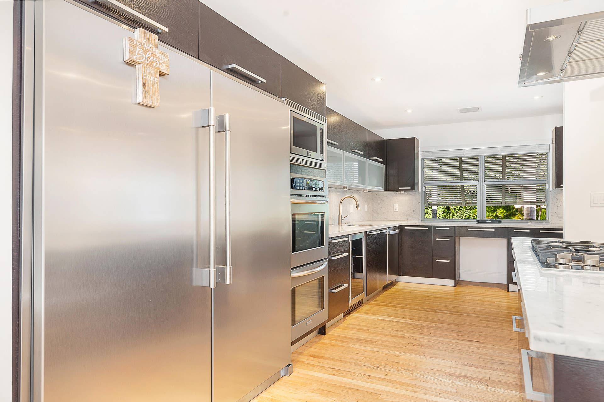 308 Buckingham Road, West Palm Beach, FL 33405 Kitchen