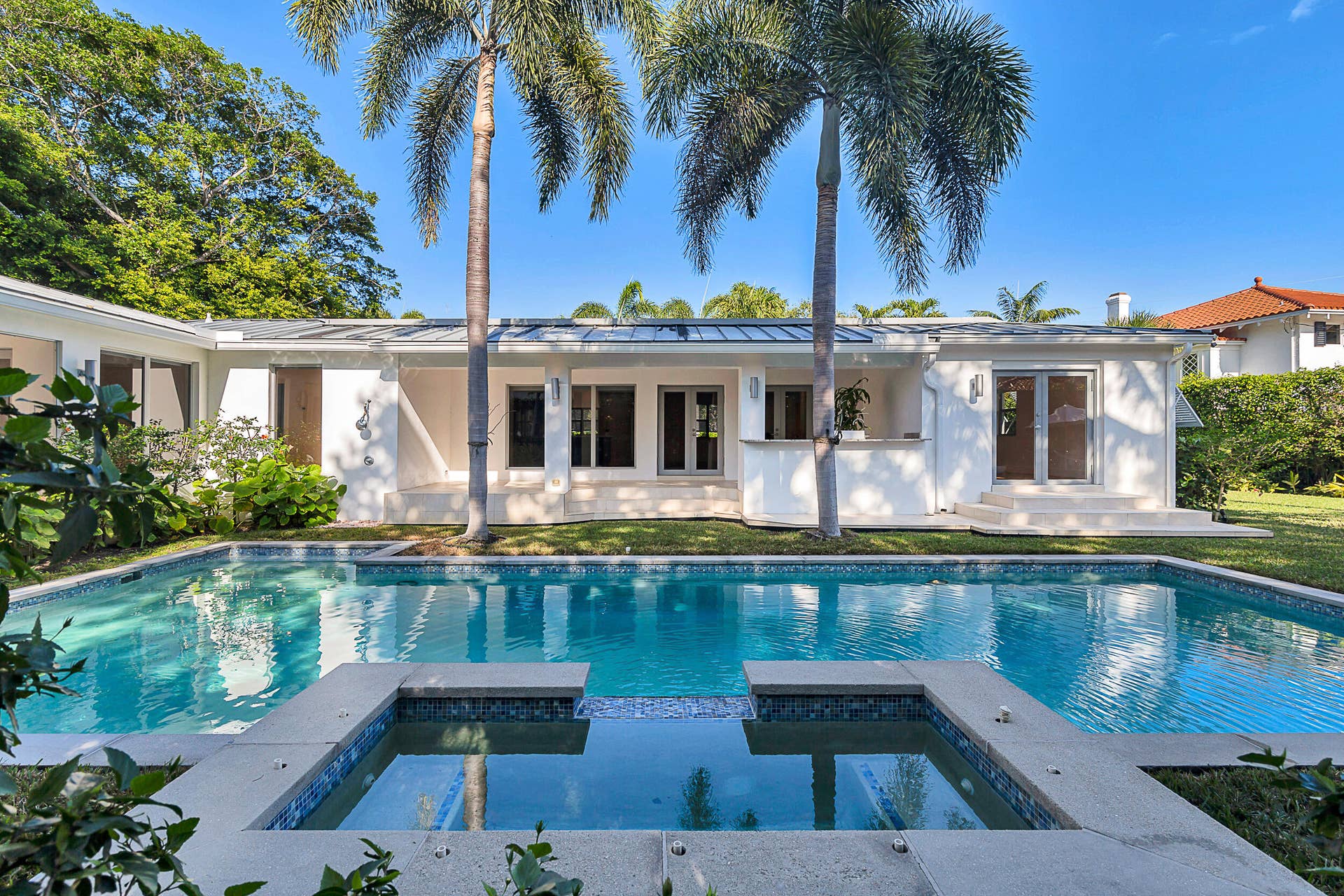 308 Buckingham Road, West Palm Beach, FL 33405 Oversized Pool