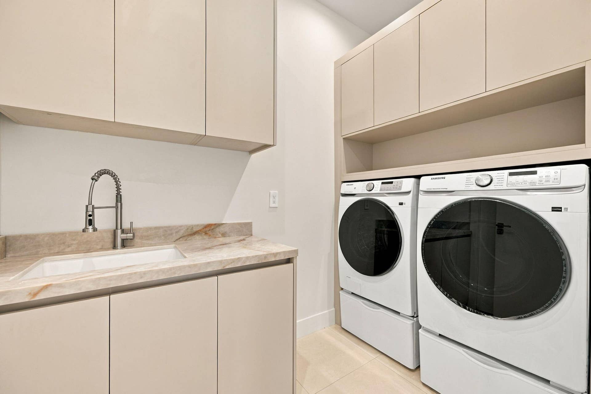 33-web-or-mls-1015-ne-3rd-st