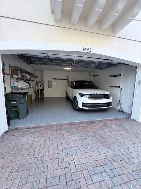 3643 NW 5TH Terrace, Boca Raton, FL 33431 Two Car Garage, Fitting large trucks.