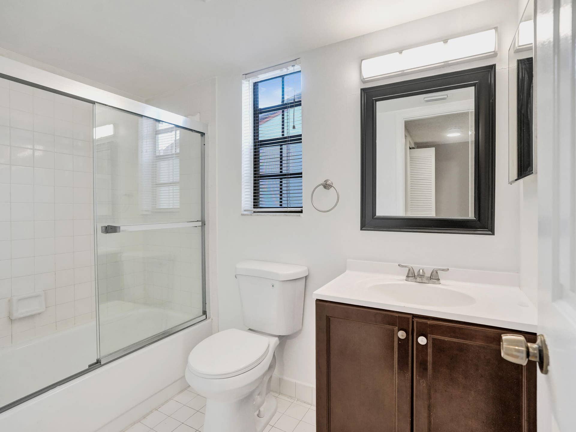 300 Palmwood Place, #P206, Boca Raton, FL 33431 46-web-or-mls-DSC02619