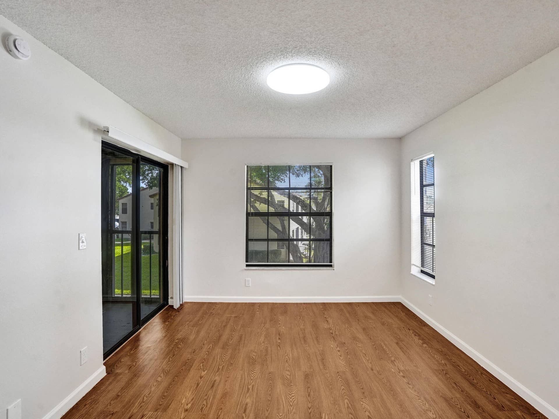 300 Palmwood Place, #P206, Boca Raton, FL 33431 30-web-or-mls-DSC02571