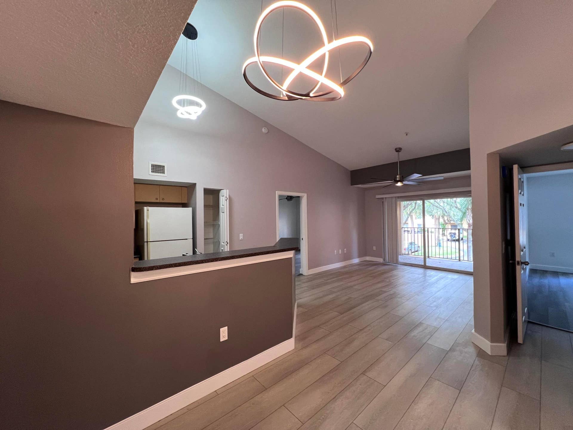 4220 SAN MARINO Boulevard, #201, West Palm Beach, West Palm Beach, FL 33409 IMG_8427