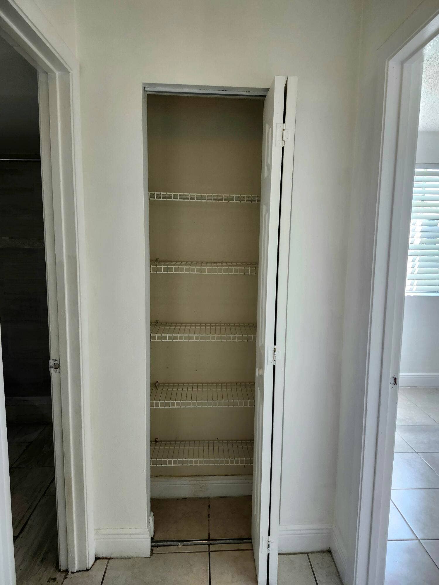 1283 SW 46th Avenue, Pompano Beach, FL 33069 20261004_150111