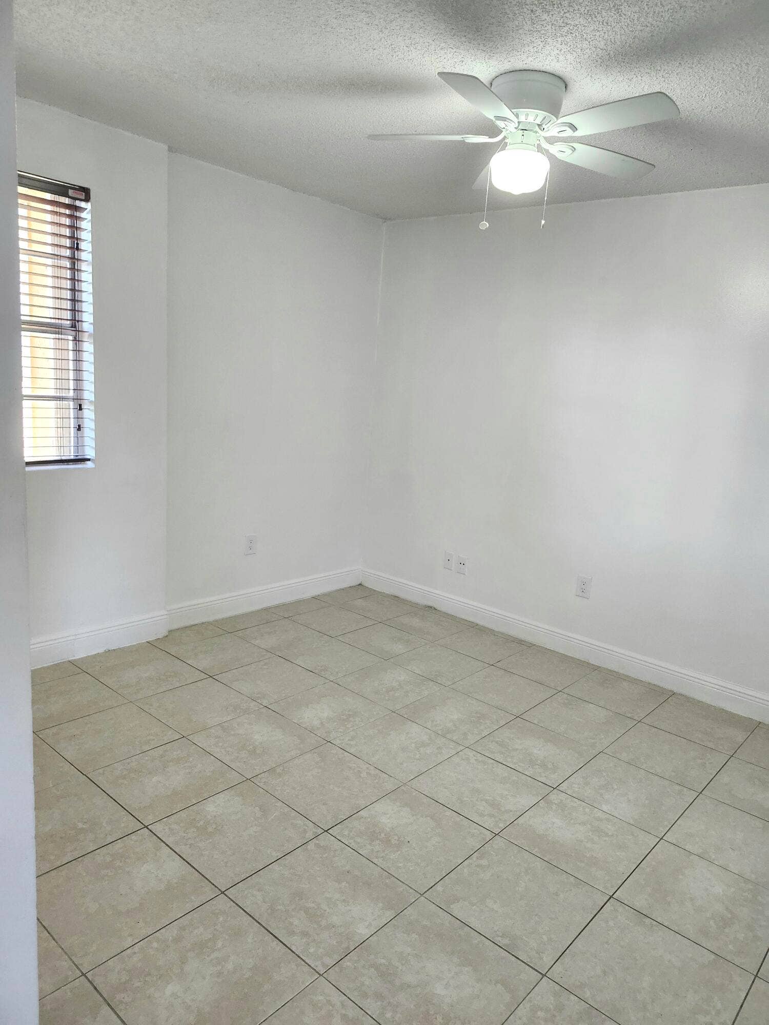 1283 SW 46th Avenue, Pompano Beach, FL 33069 20261004_145647