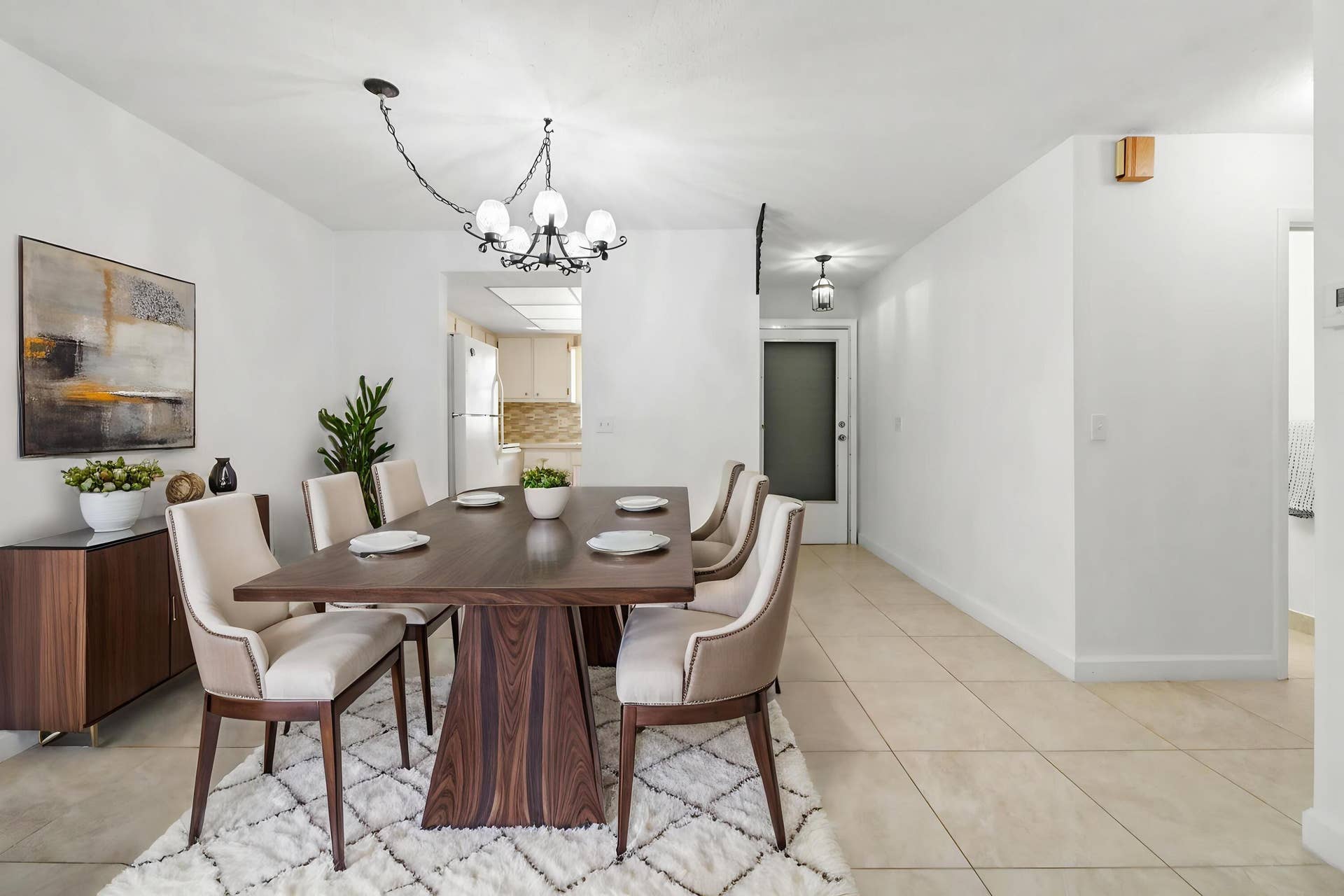 10-Dining-area-01_VS