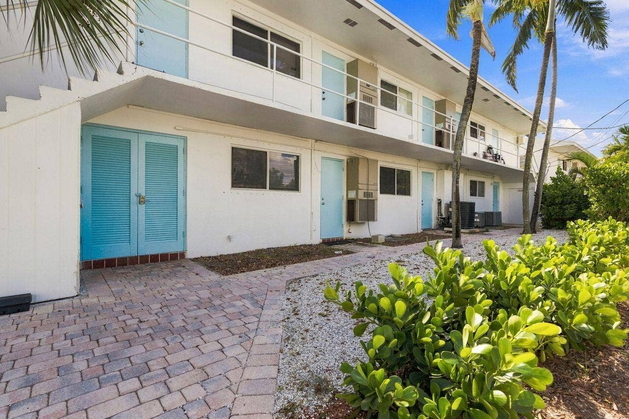 4529 NE 21st Avenue, #3, Fort Lauderdale, FL 33308 Back of Structure