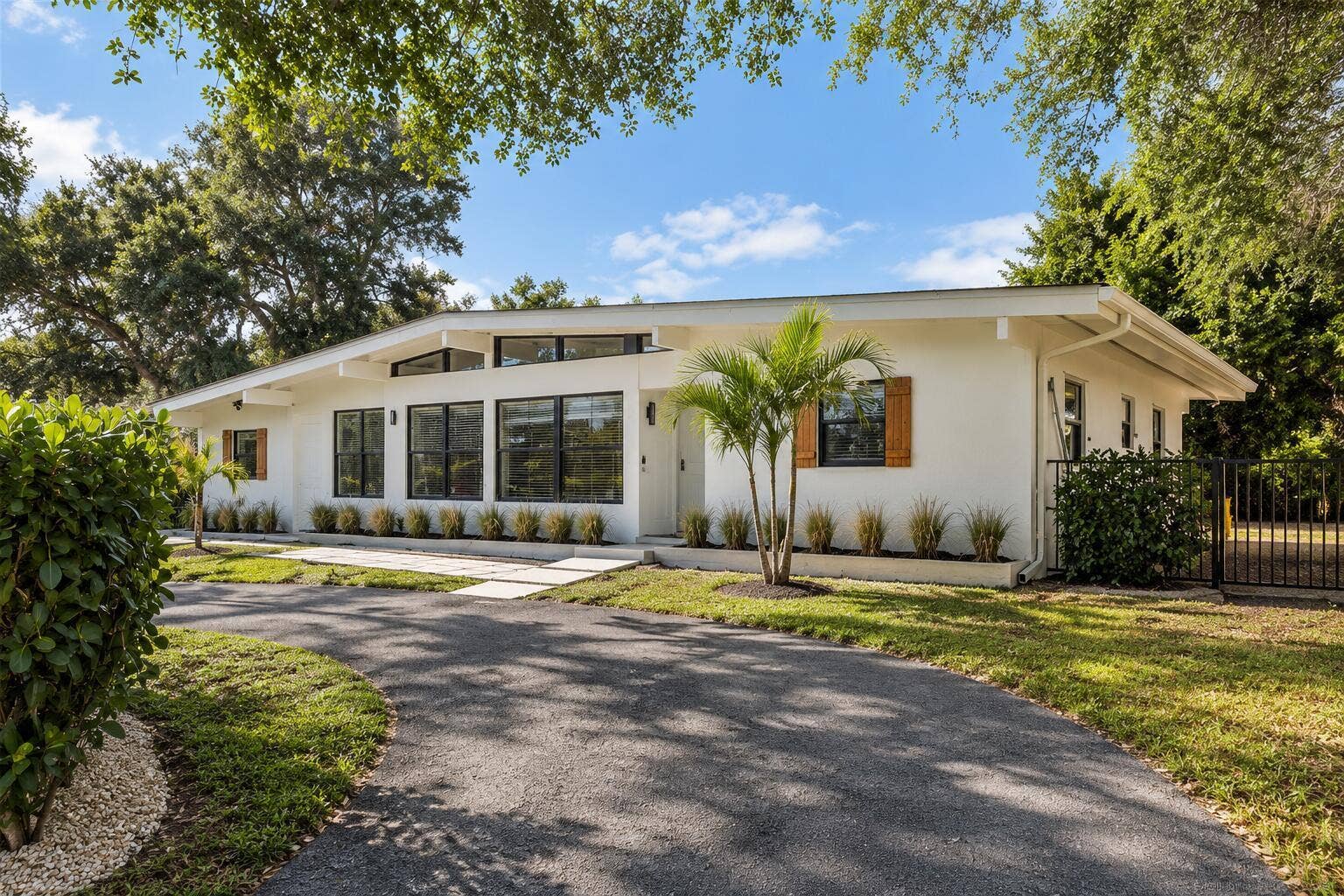 1944 NE Lake Place, Jensen Beach, FL 34957 24