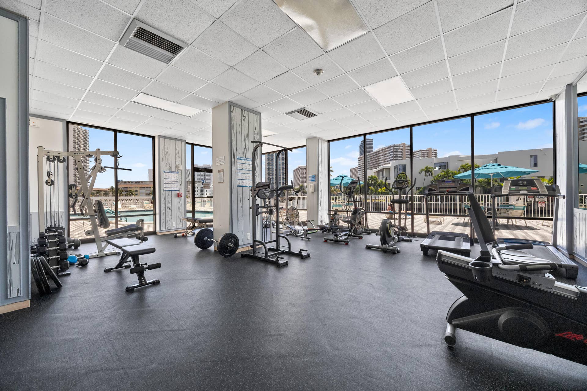 137 Golden Isles Drive, #1001, Hallandale Beach, FL 33009 IMG_9358
