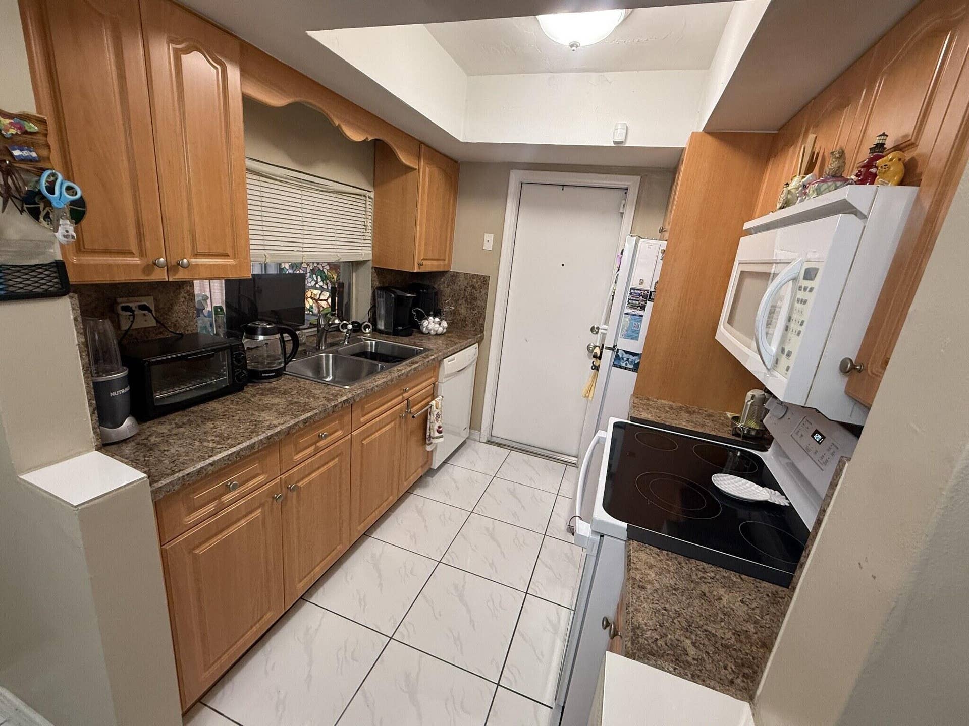 2287 NW 81ST Avenue, Sunrise, FL 33322 IMG_4084_upload_ready