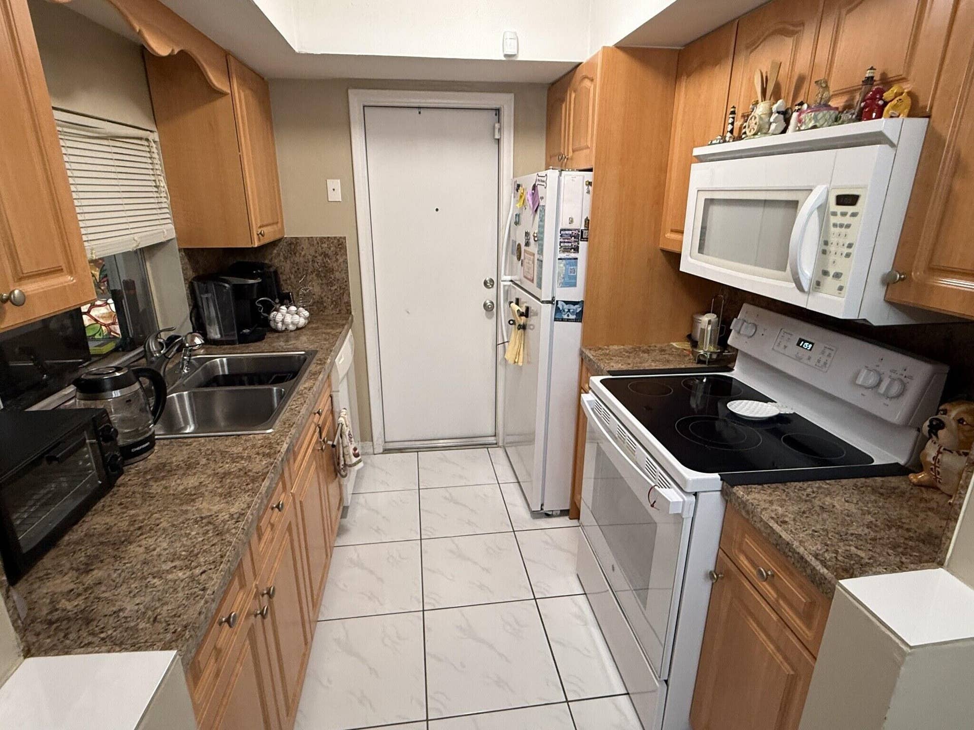 2287 NW 81ST Avenue, Sunrise, FL 33322 IMG_4082_upload_ready
