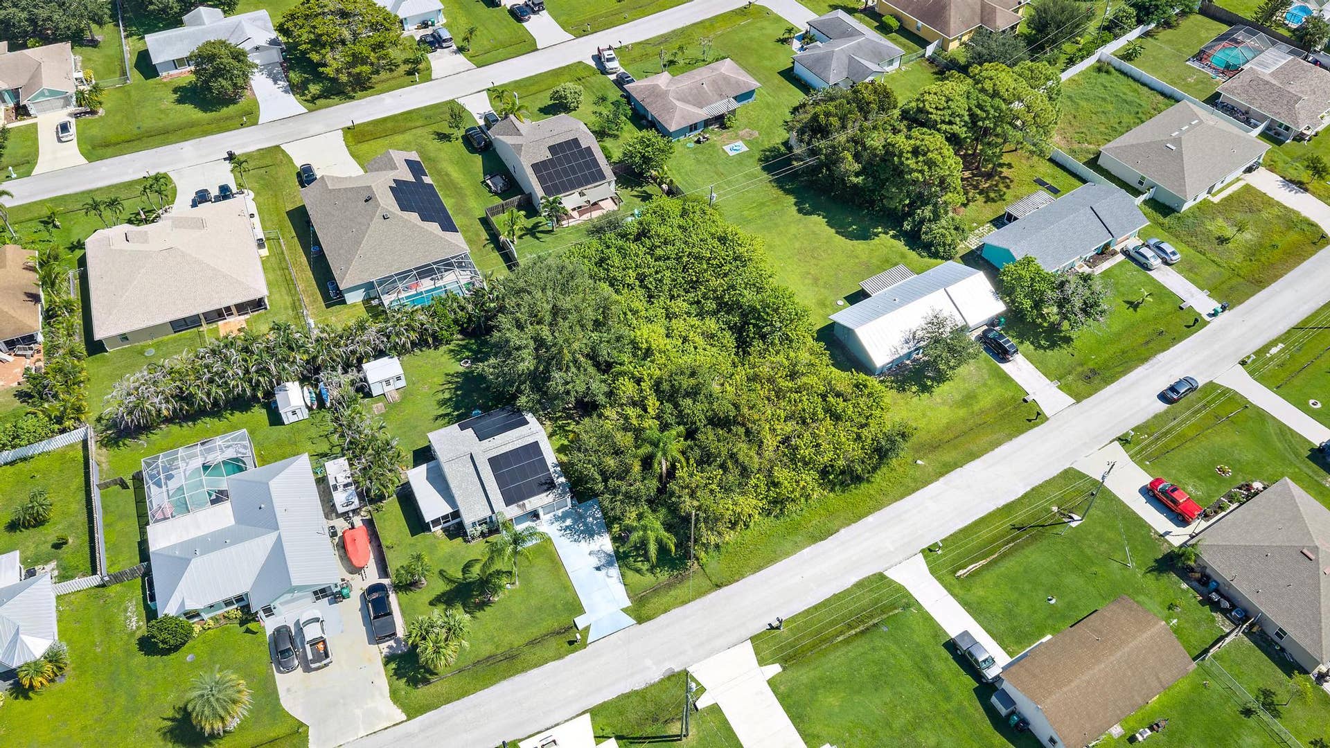 2125 SE Trillo St-5