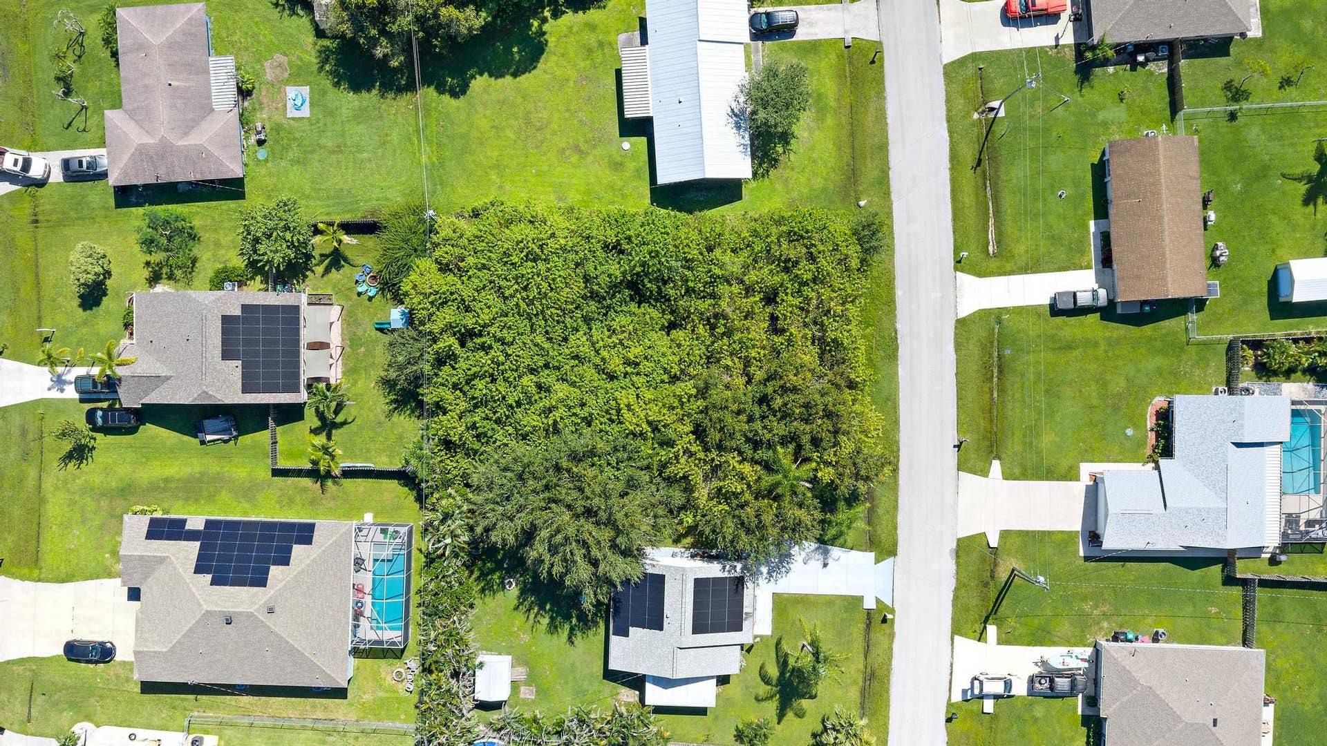 2125 SE Trillo St-4