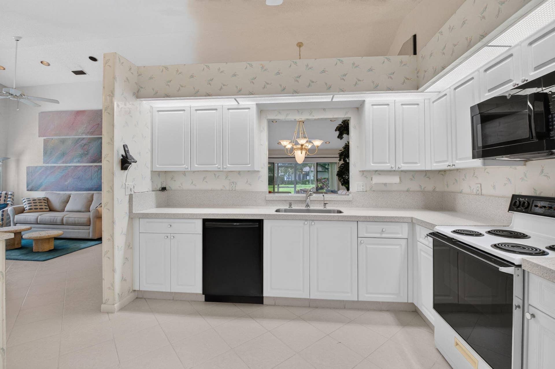 7700 CORAL LAKE Drive, Delray Beach, FL 33446 Kitchen