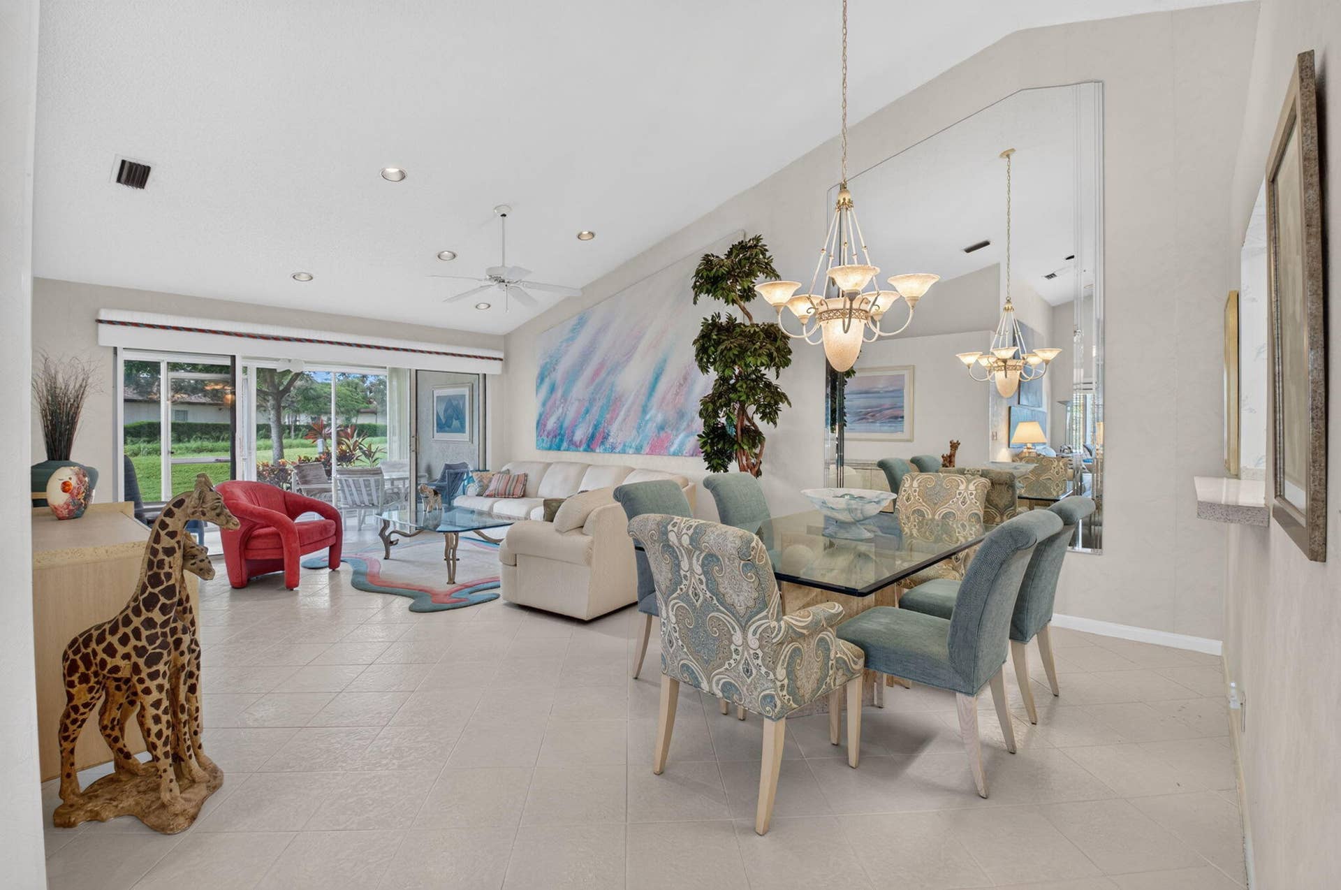 7700 CORAL LAKE Drive, Delray Beach, FL 33446 Dining / Living Area
