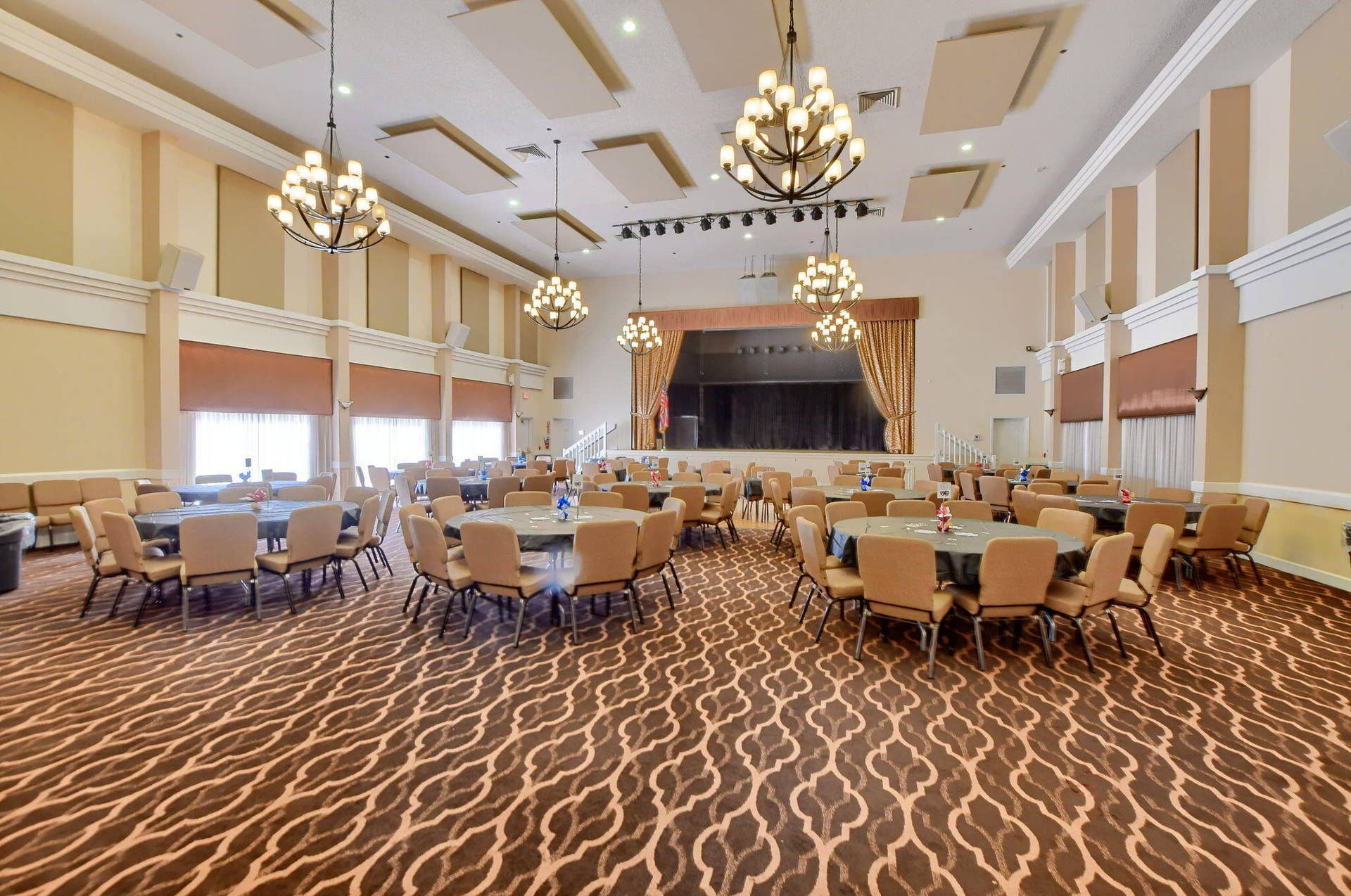 7700 CORAL LAKE Drive, Delray Beach, FL 33446 Ballroom