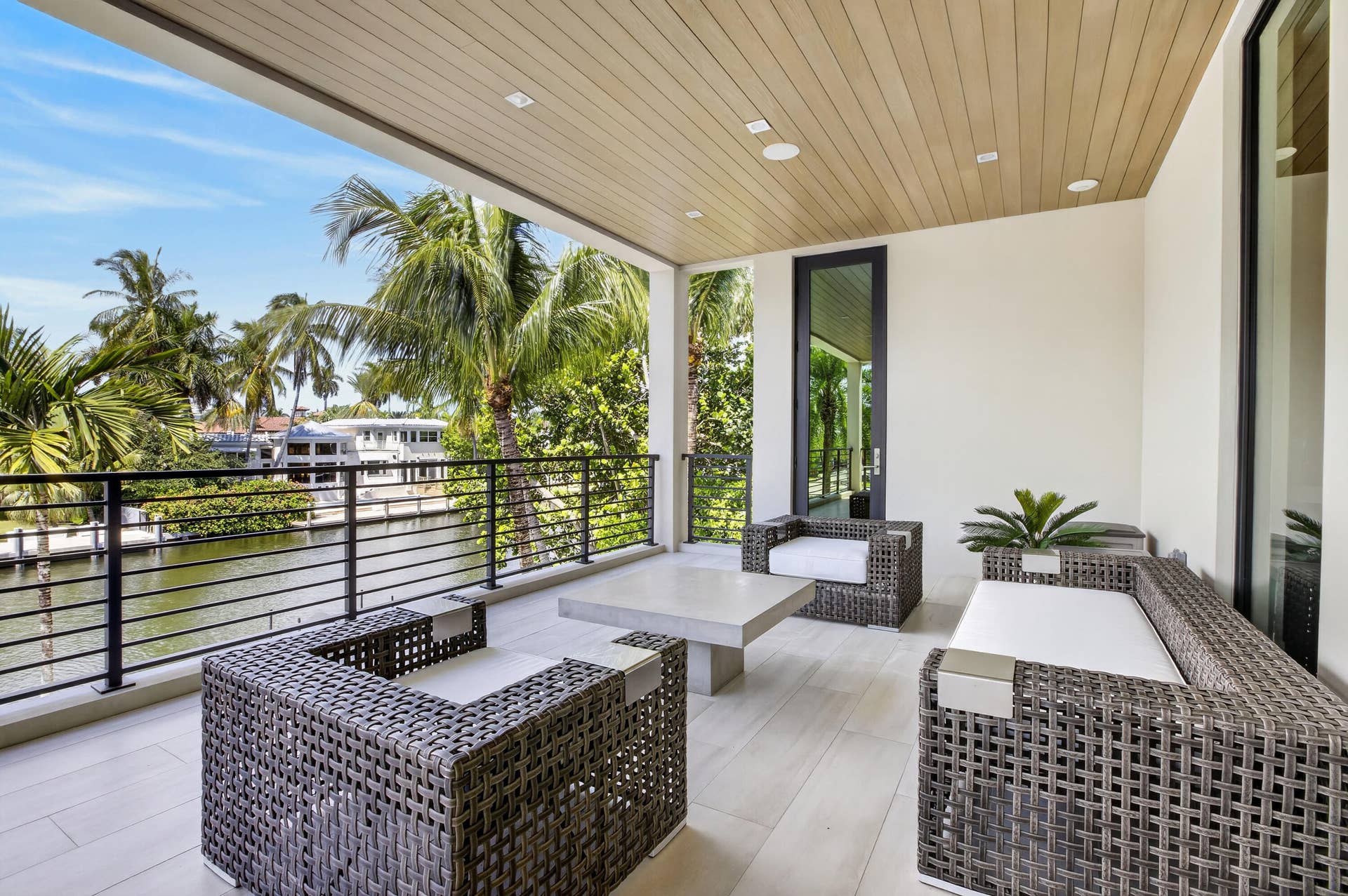 091_1-Royal-Palm-Real-Estate-Photography