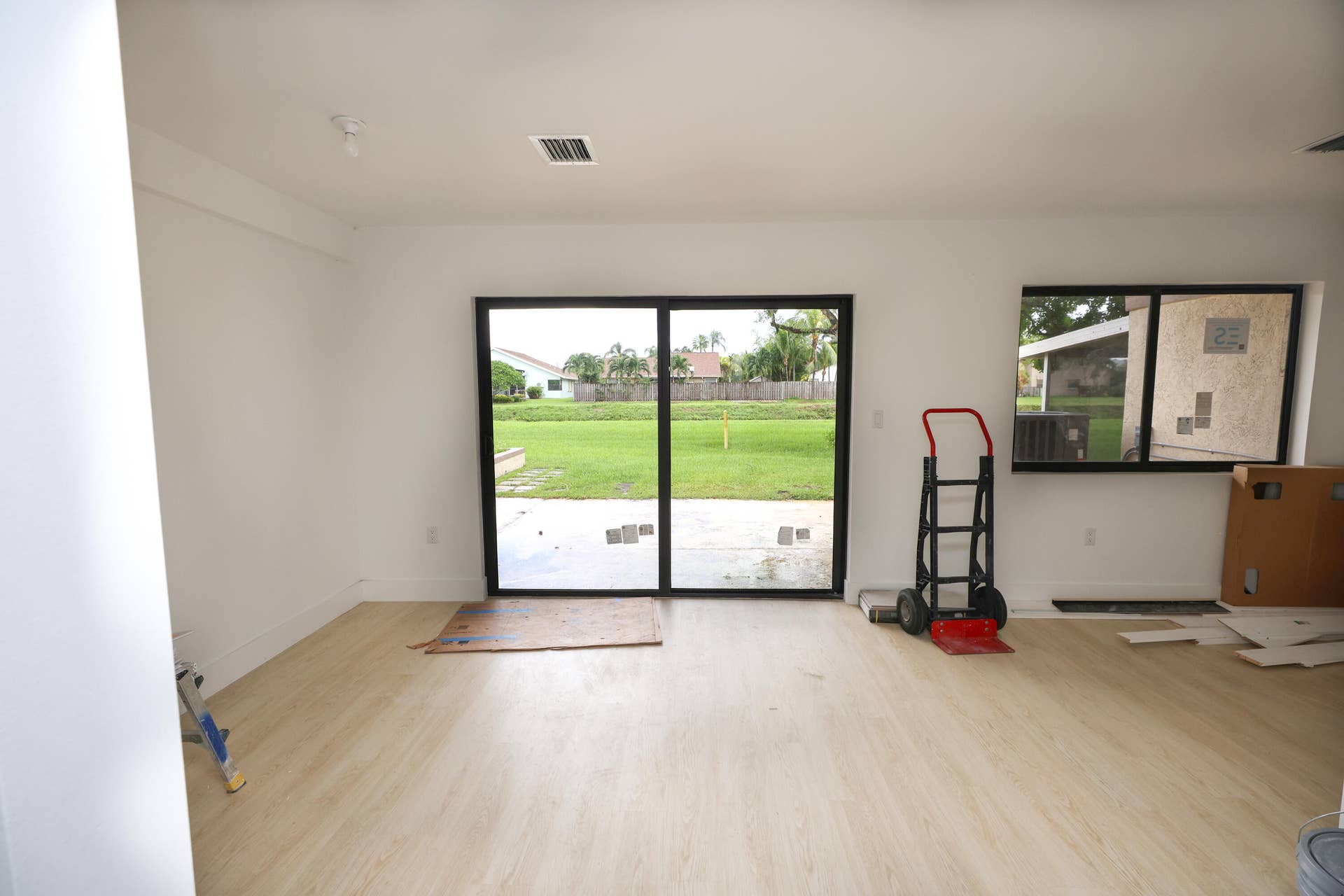10675 NW 30th Place, #2, Sunrise, FL 33322 10675-11