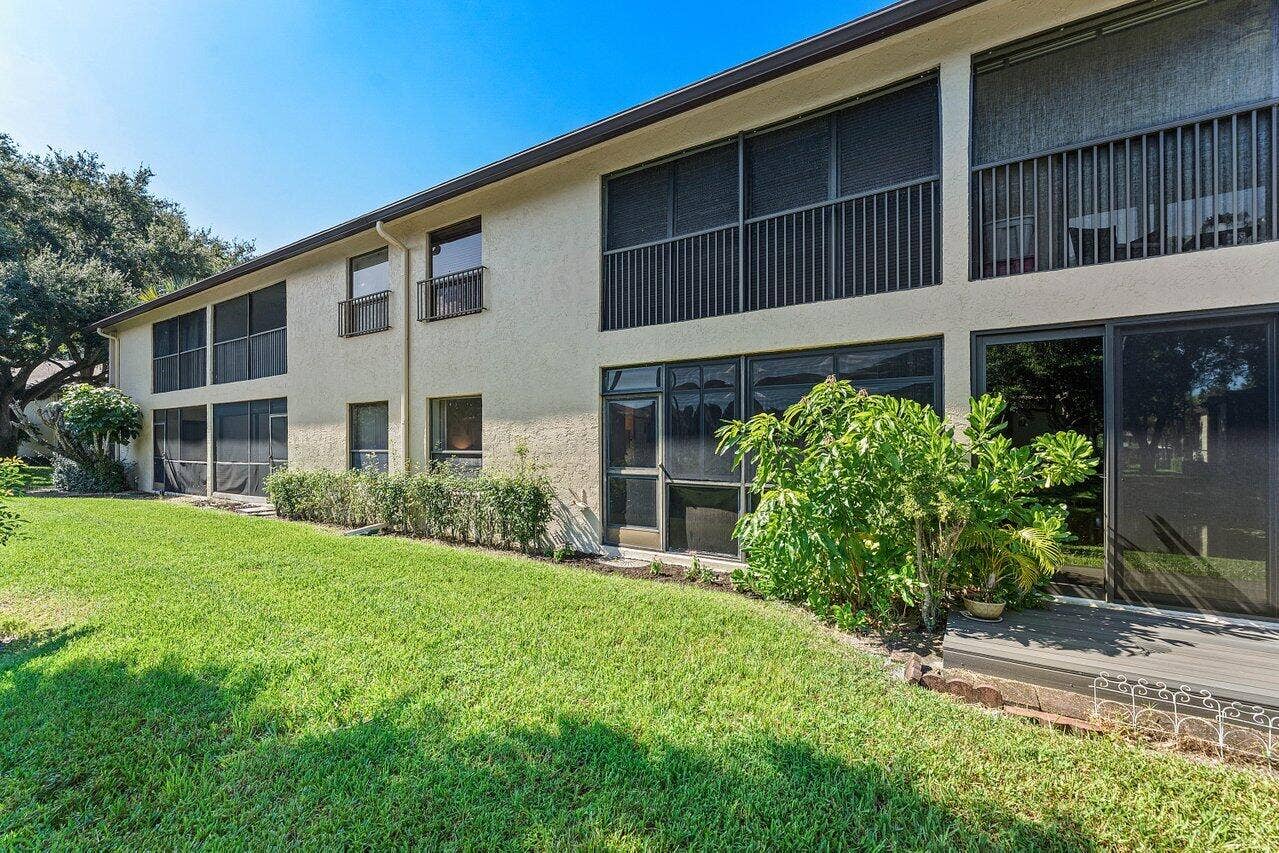 4225 Carambola Circle S, #26108, Coconut Creek, FL 33066 Back Exterior