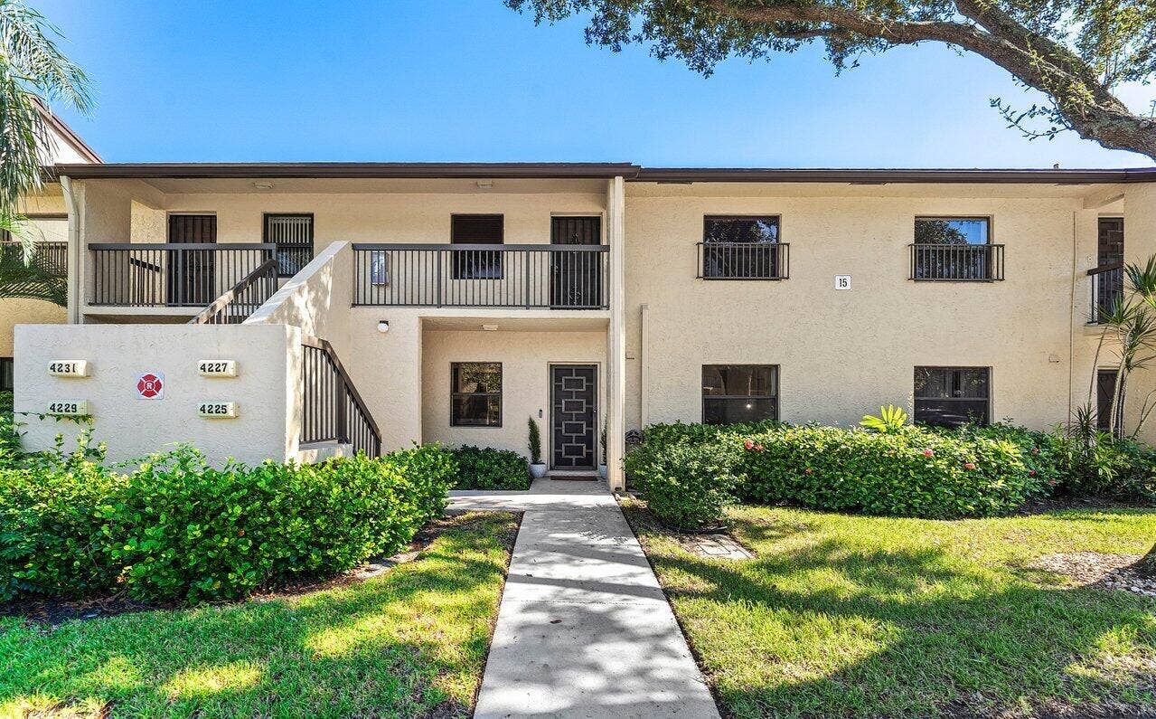 4225 Carambola Circle S, #26108, Coconut Creek, FL 33066 Front Exterior