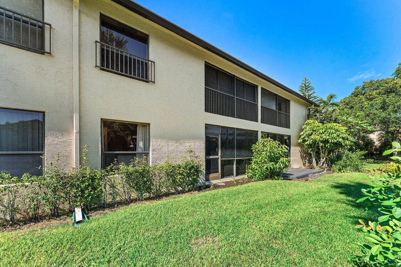 4225 Carambola Circle S, #26108, Coconut Creek, FL 33066 Back Exterior