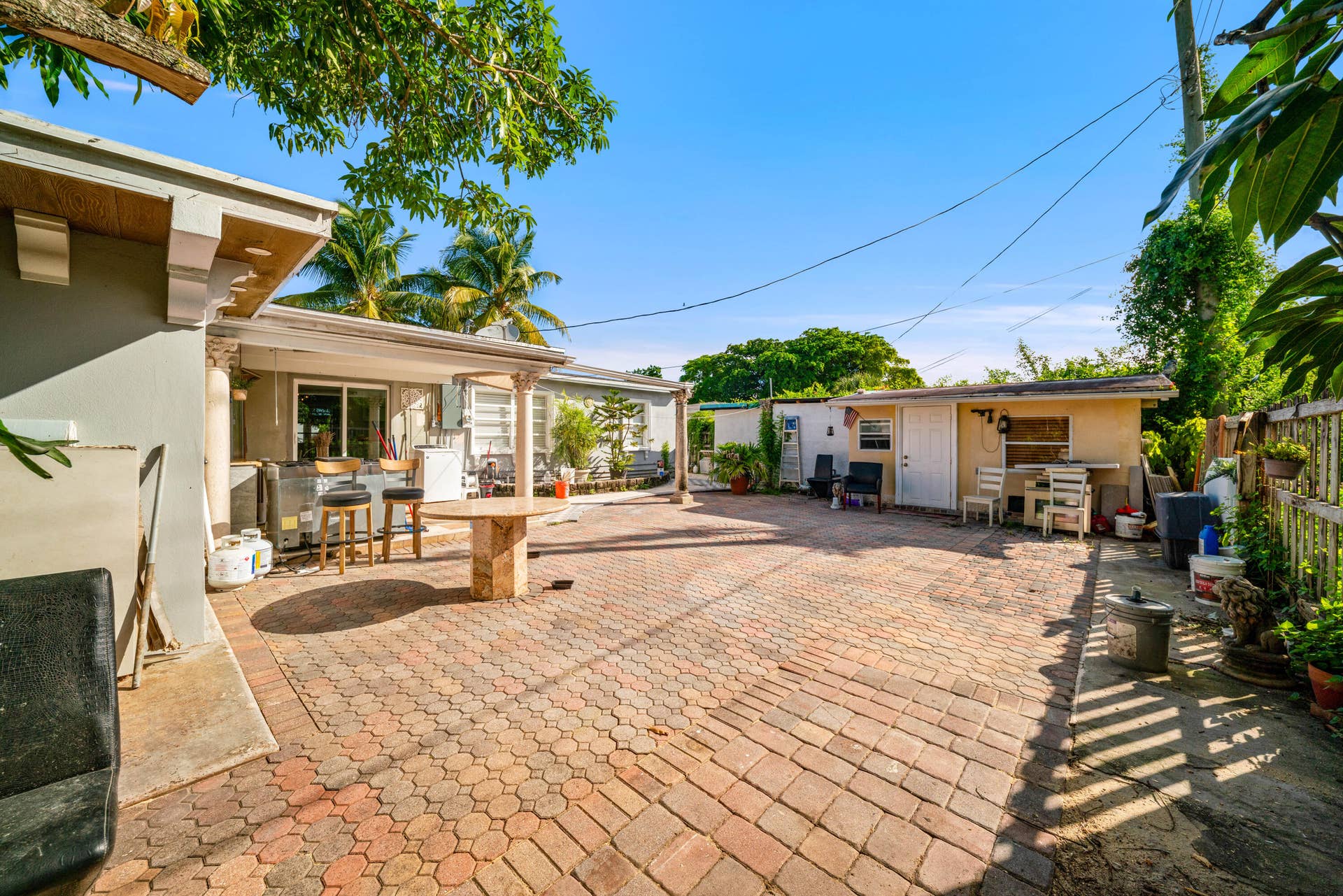 1020 FOREST Court, West Palm Beach, FL 33405 1-9