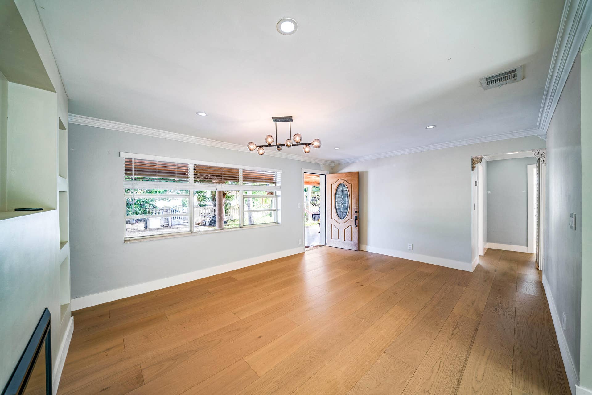 1020 FOREST Court, West Palm Beach, FL 33405 1-29
