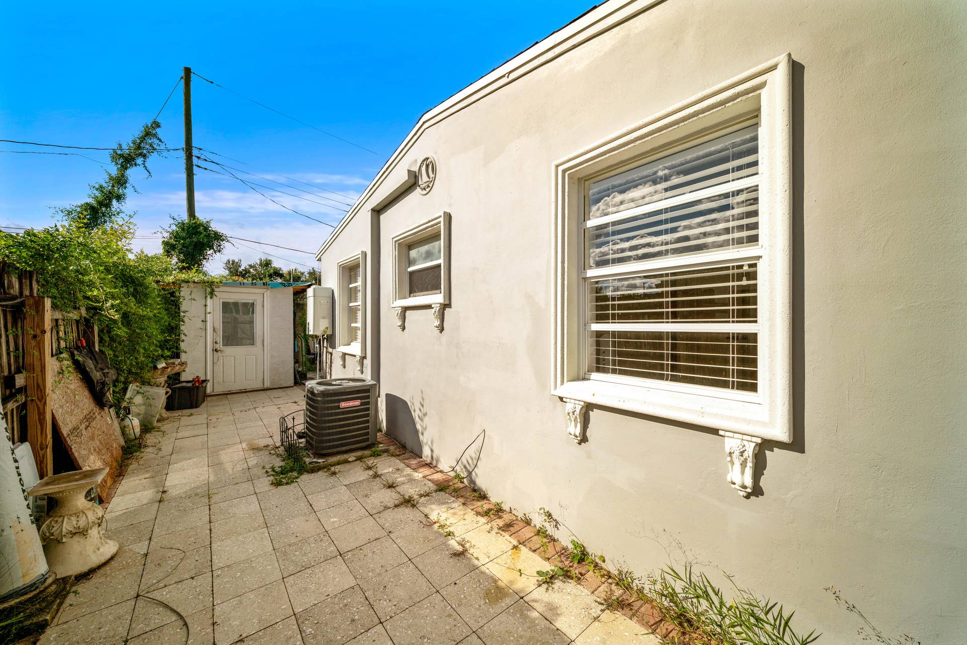 1020 FOREST Court, West Palm Beach, FL 33405 1-11