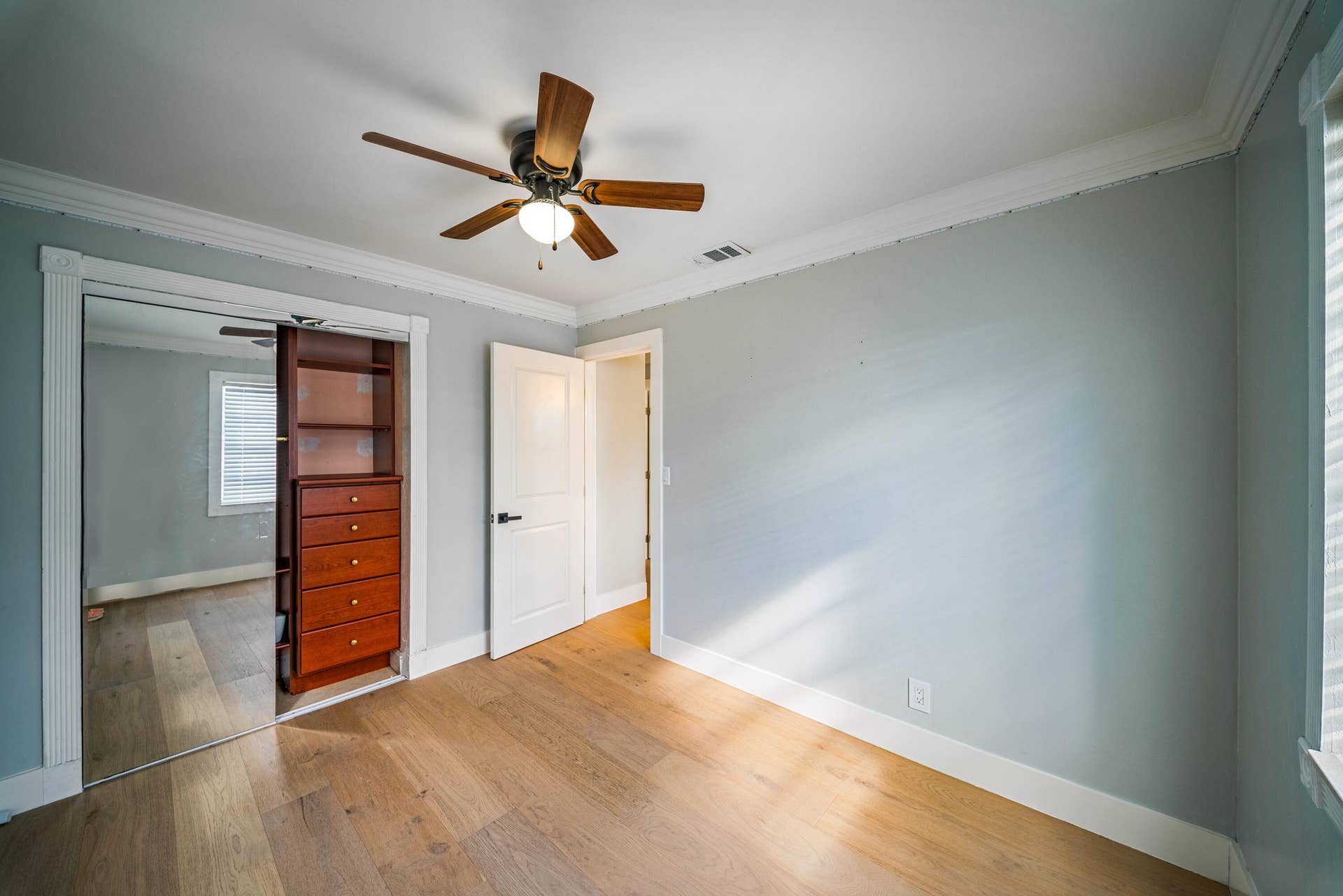 1020 FOREST Court, West Palm Beach, FL 33405 1-28