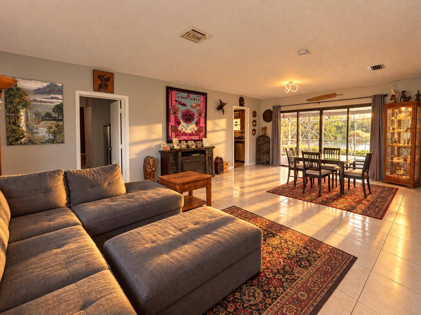 236 TAM O SHANTER Drive, Palm Springs, FL 33461 LivingroomareaGLOW3