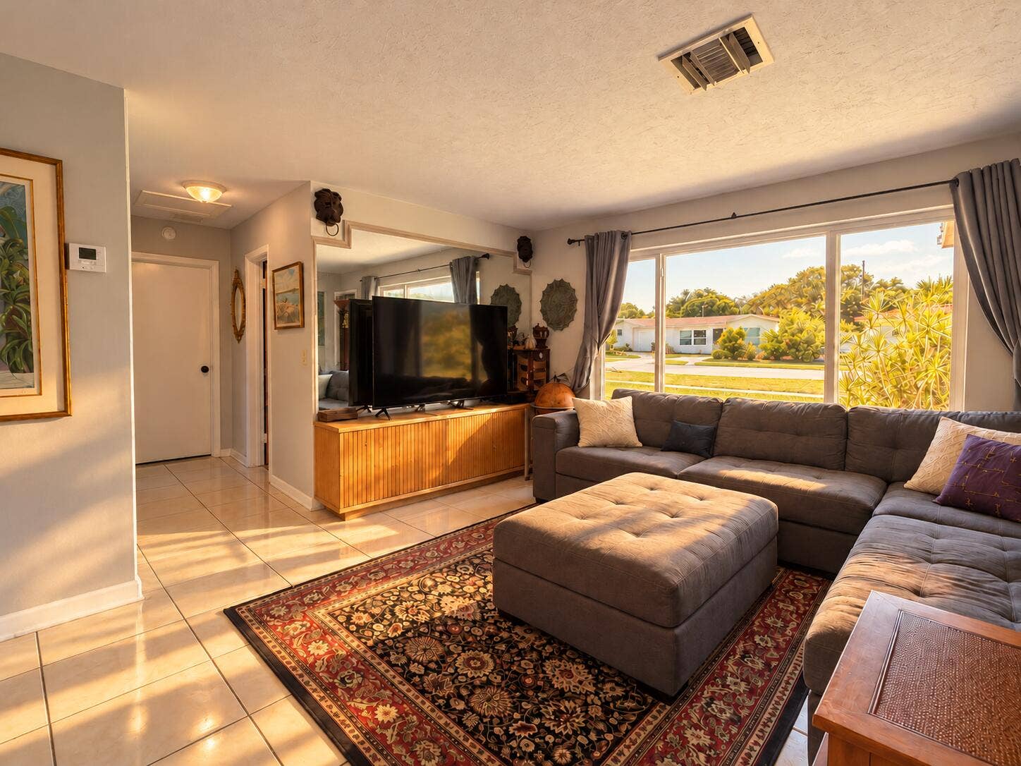 236 TAM O SHANTER Drive, Palm Springs, FL 33461 LivingroomareaGLOW2