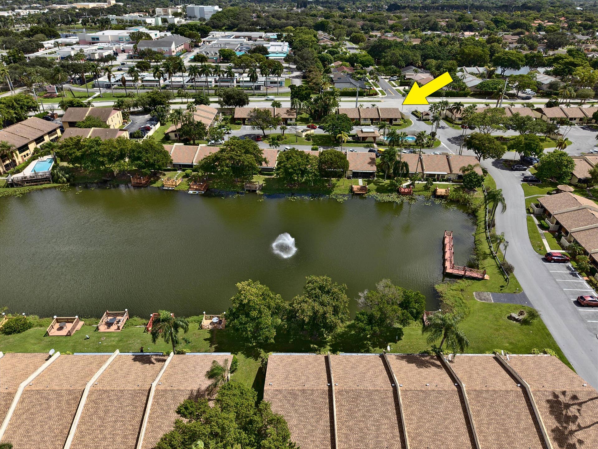 803 Banks Road, Margate, FL 33063 boyes-7-arrow